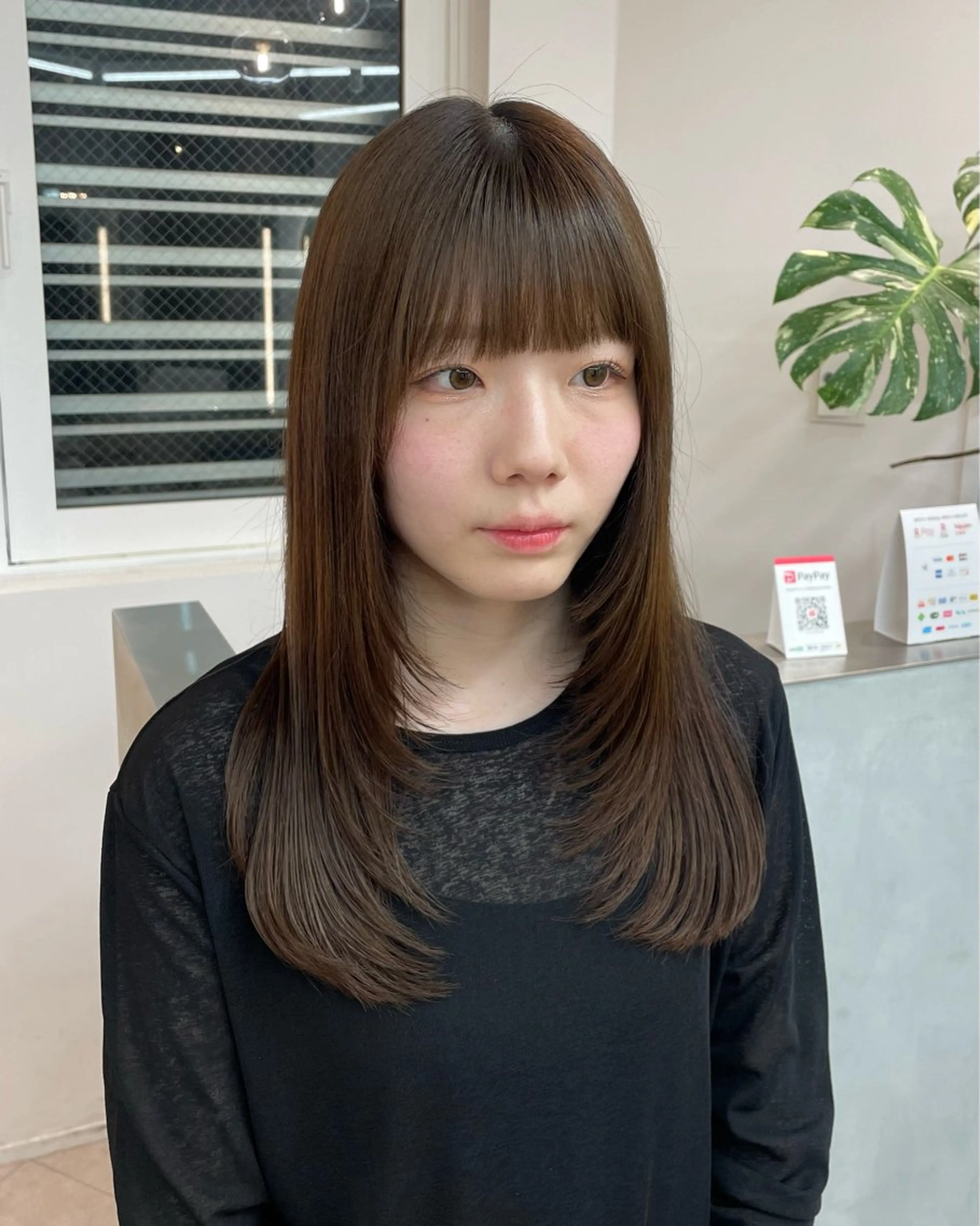 セミロング レイヤーカット 澤 佑華 🎀 透明感カラーのヘアスタイル