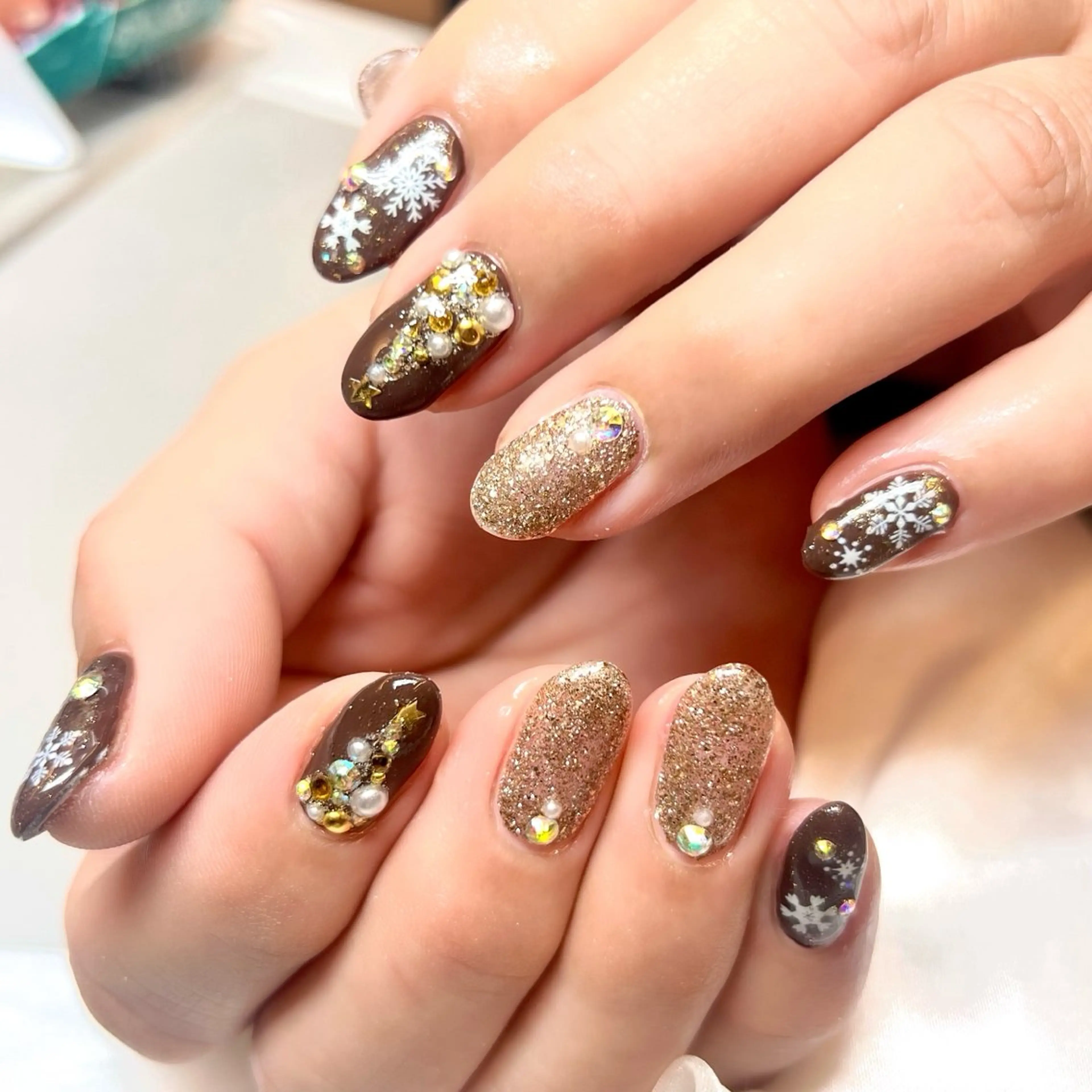 ネイル 成人式 ジェルネイル ロングネイル マグネットネイル オフィスネイル ハンドネイル clover nailのネイルデザイン