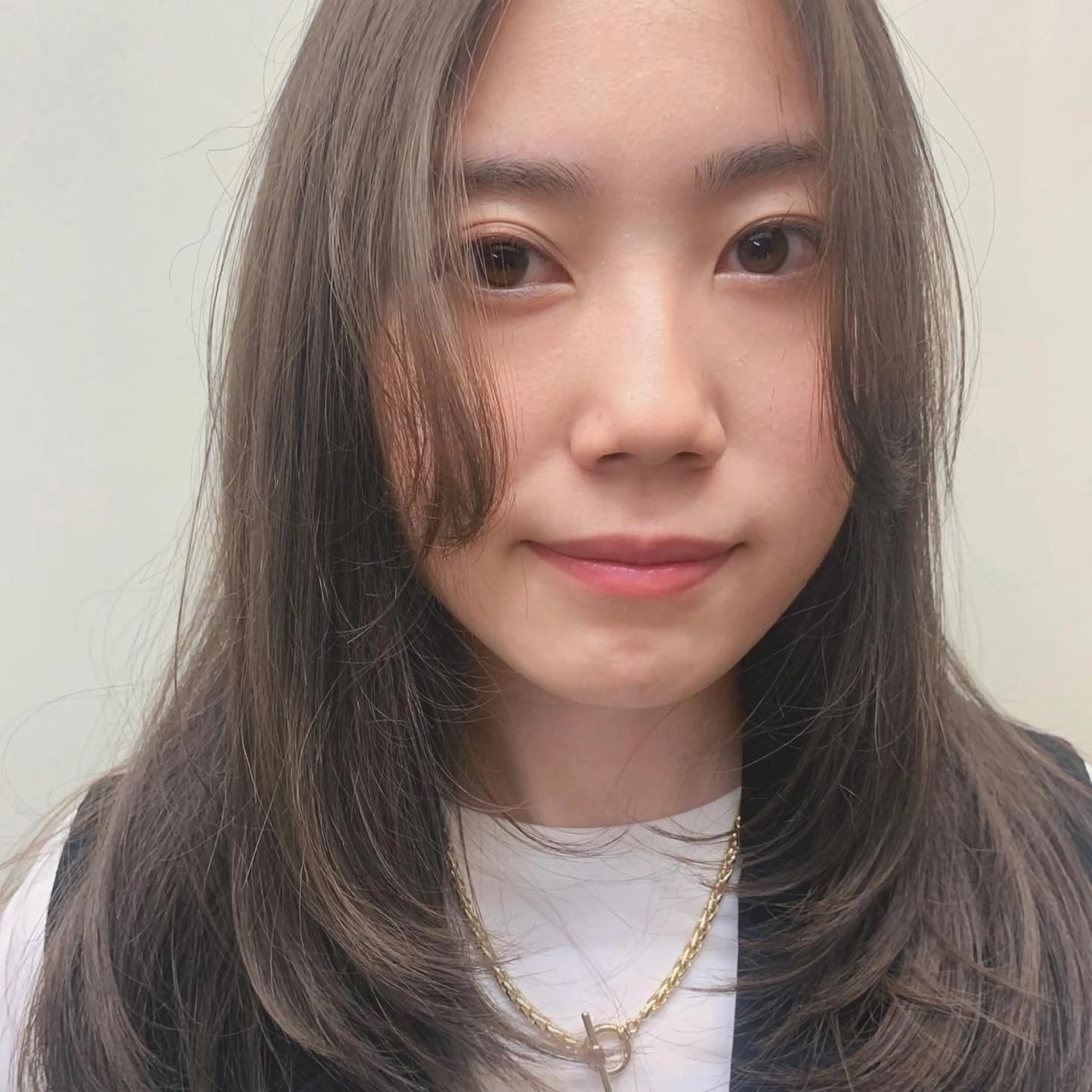 ミディアム 顔周りカット レイヤーカット カット ヘアカラー トリートメント 土屋かすみ✁︎. ꙳ 姫カットのヘアスタイル