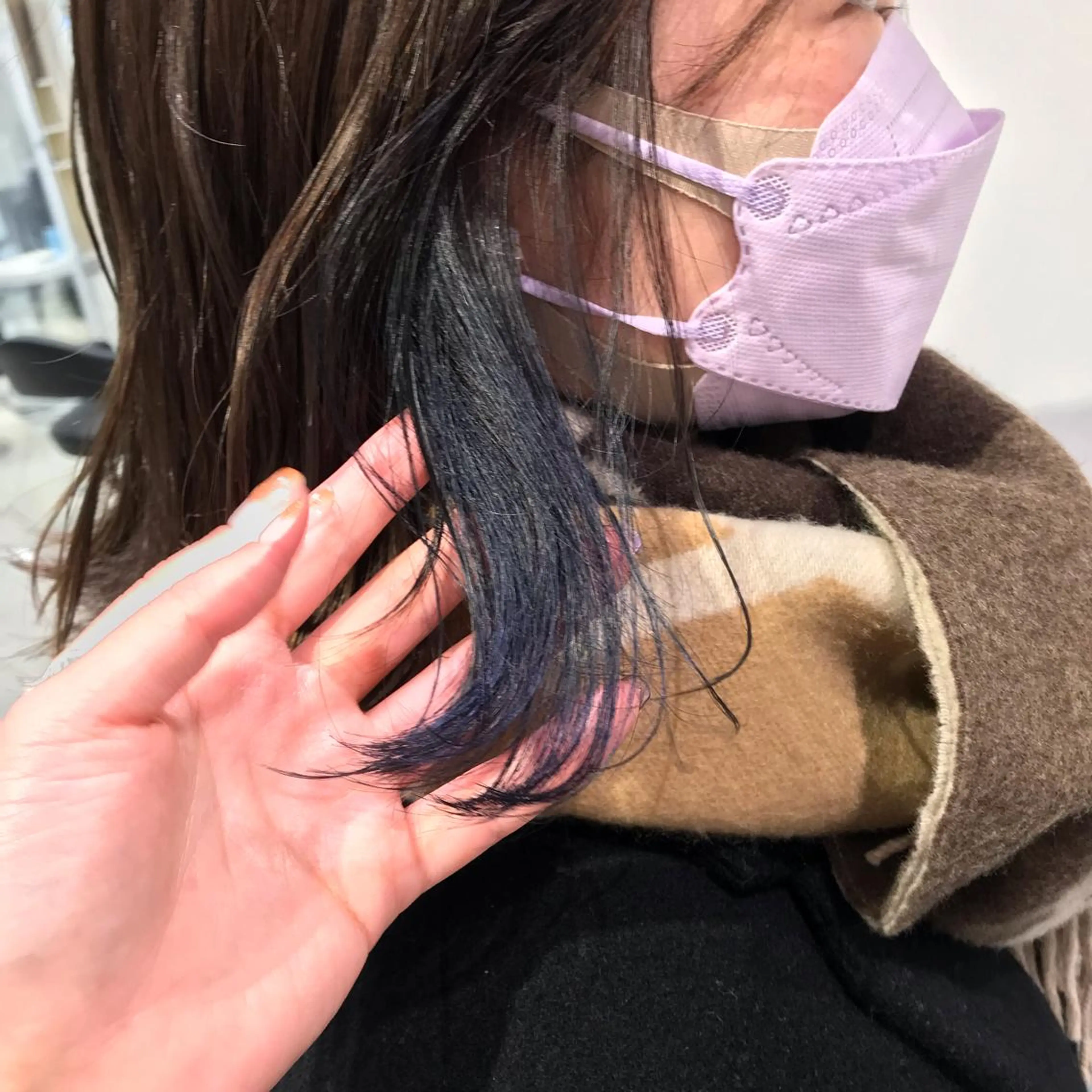ミディアム カラー ブリーチ ブルーカラー ブルージュ ヘアカラー トリートメント 暖色カラー🌹 中山由梨のヘアスタイル