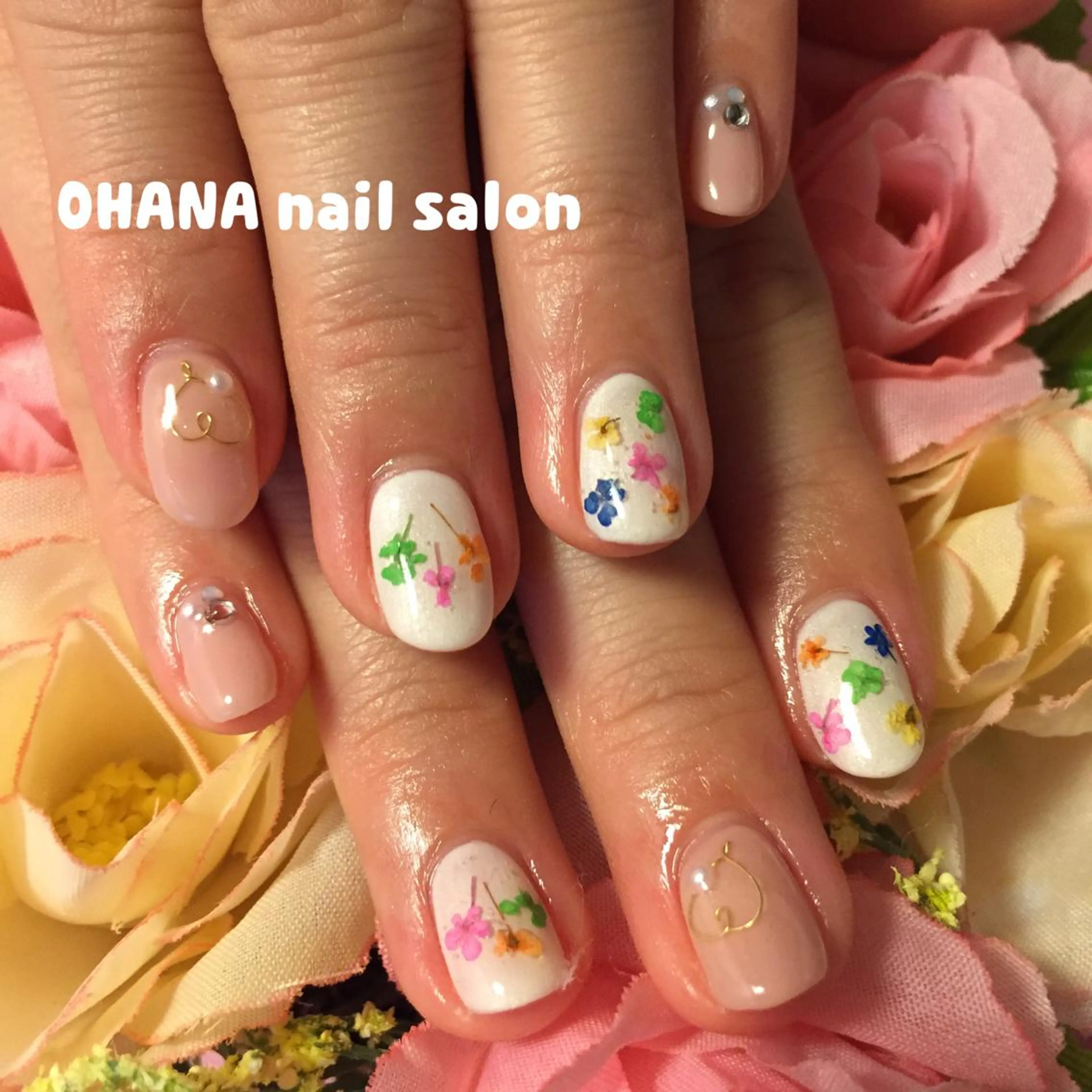 ネイル ハート 那覇🏝️台湾人 ネイリストSHIUのネイルデザイン