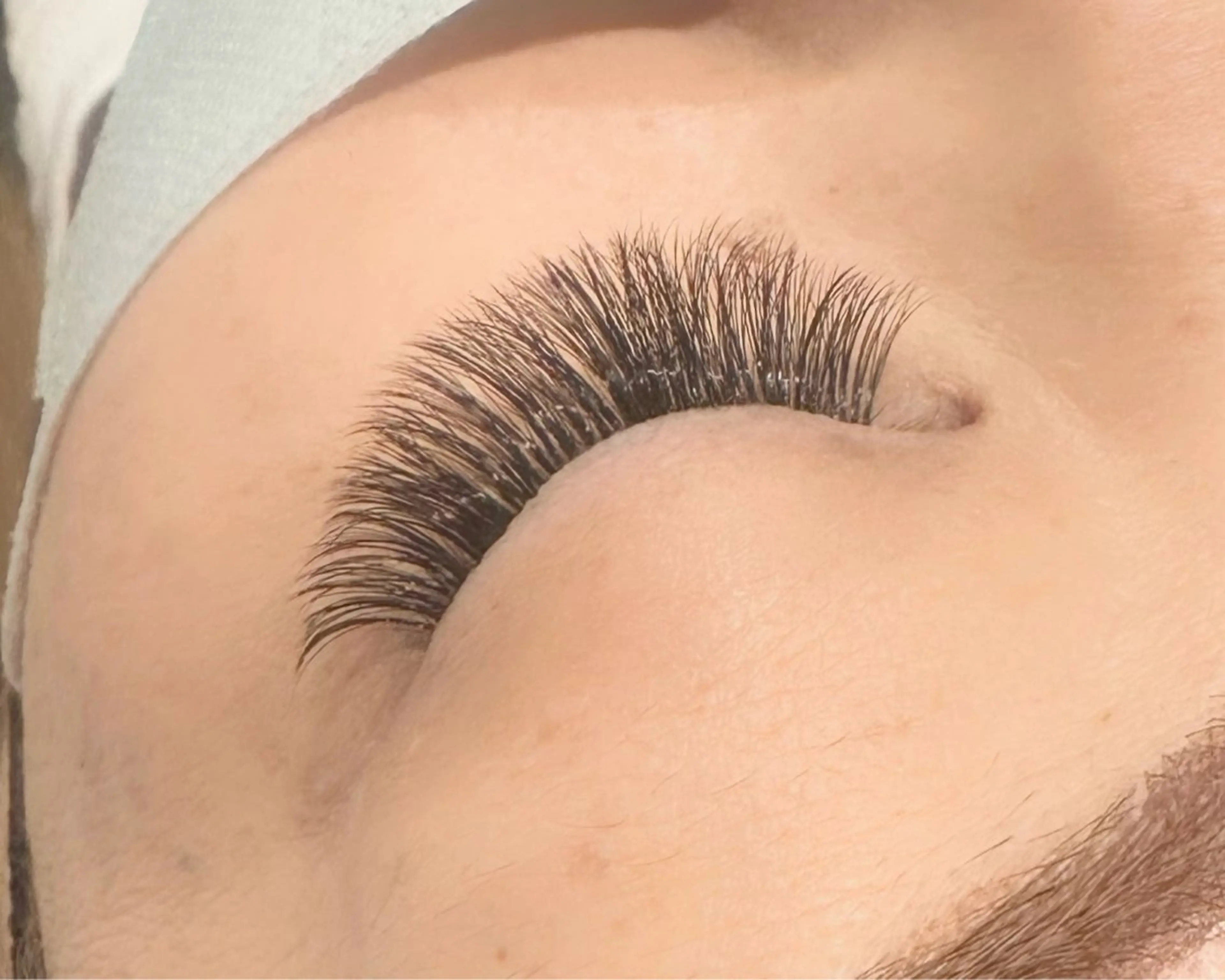 マツエク・マツパ ボリュームラッシュ eyelash salon KOH.四ツ橋店所属・🌼eyelash 🪄/syoko🌼のマツエク・マツパデザイン