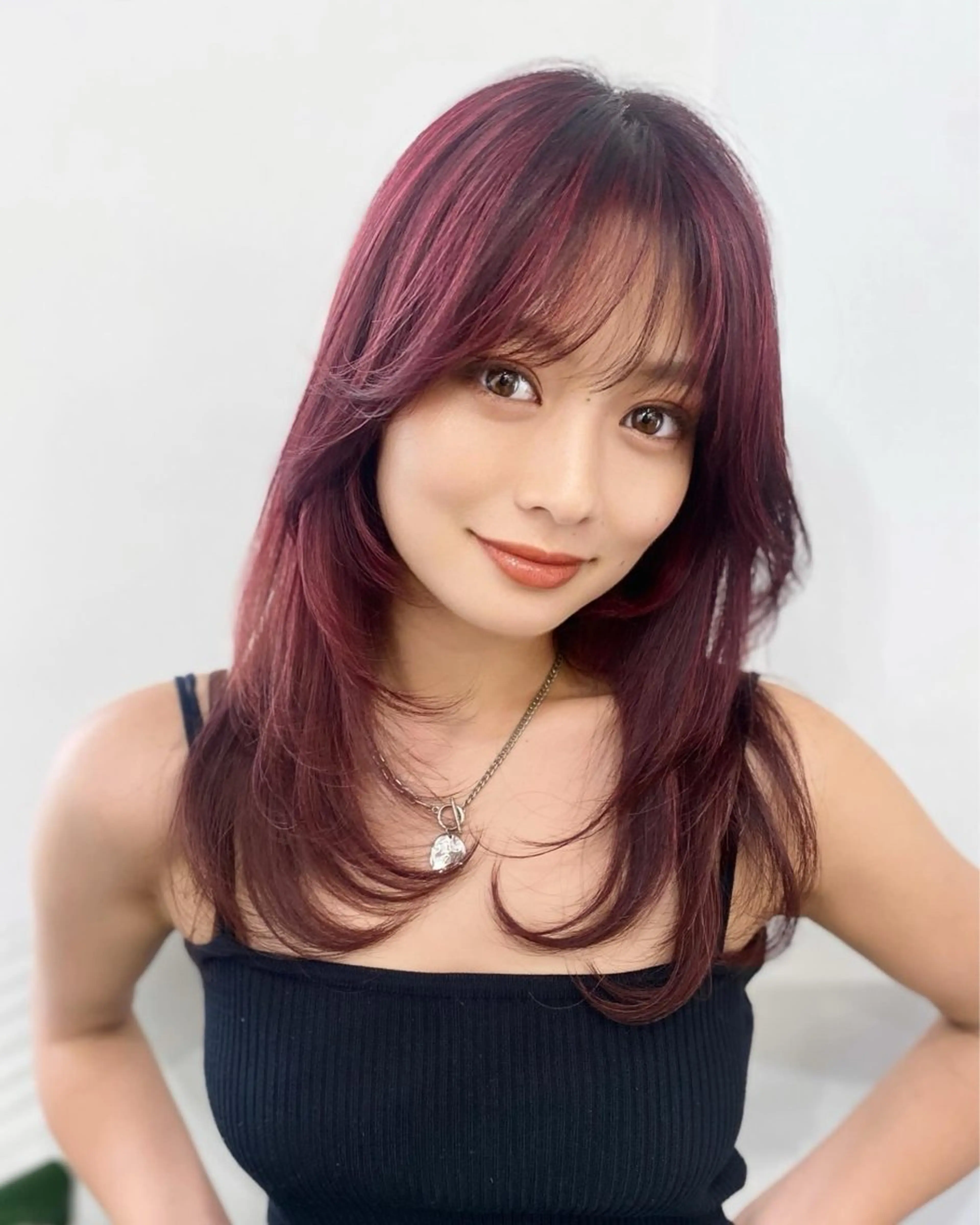 セミロング カラー カット ヘアカラー トリートメント 韓国風×透明感カラー 髪質改善オタベシンヤのヘアスタイル