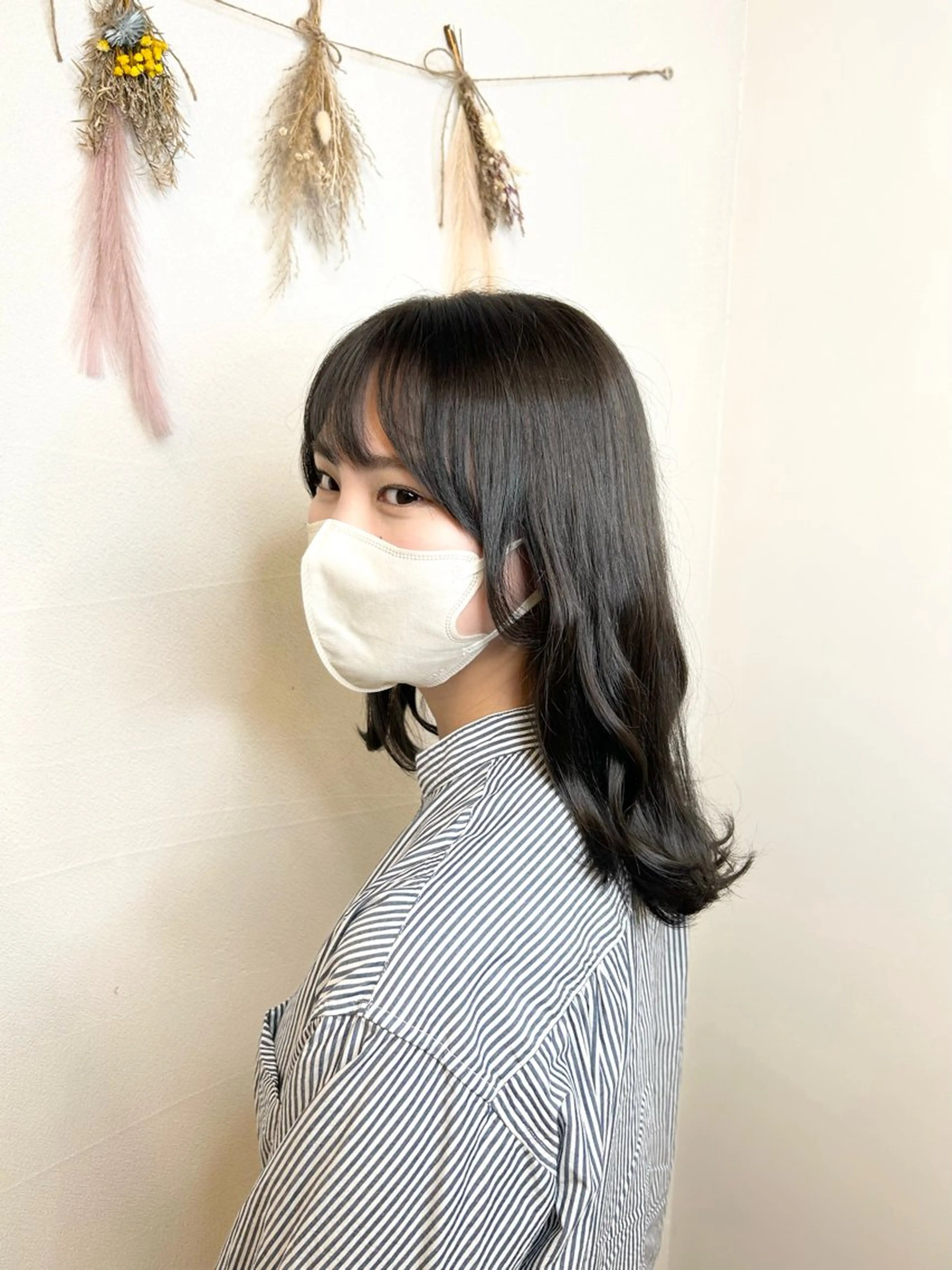 ミディアム カラー ヘアカラー 🌿艶髪透明感 佐藤遥🌿のヘアスタイル