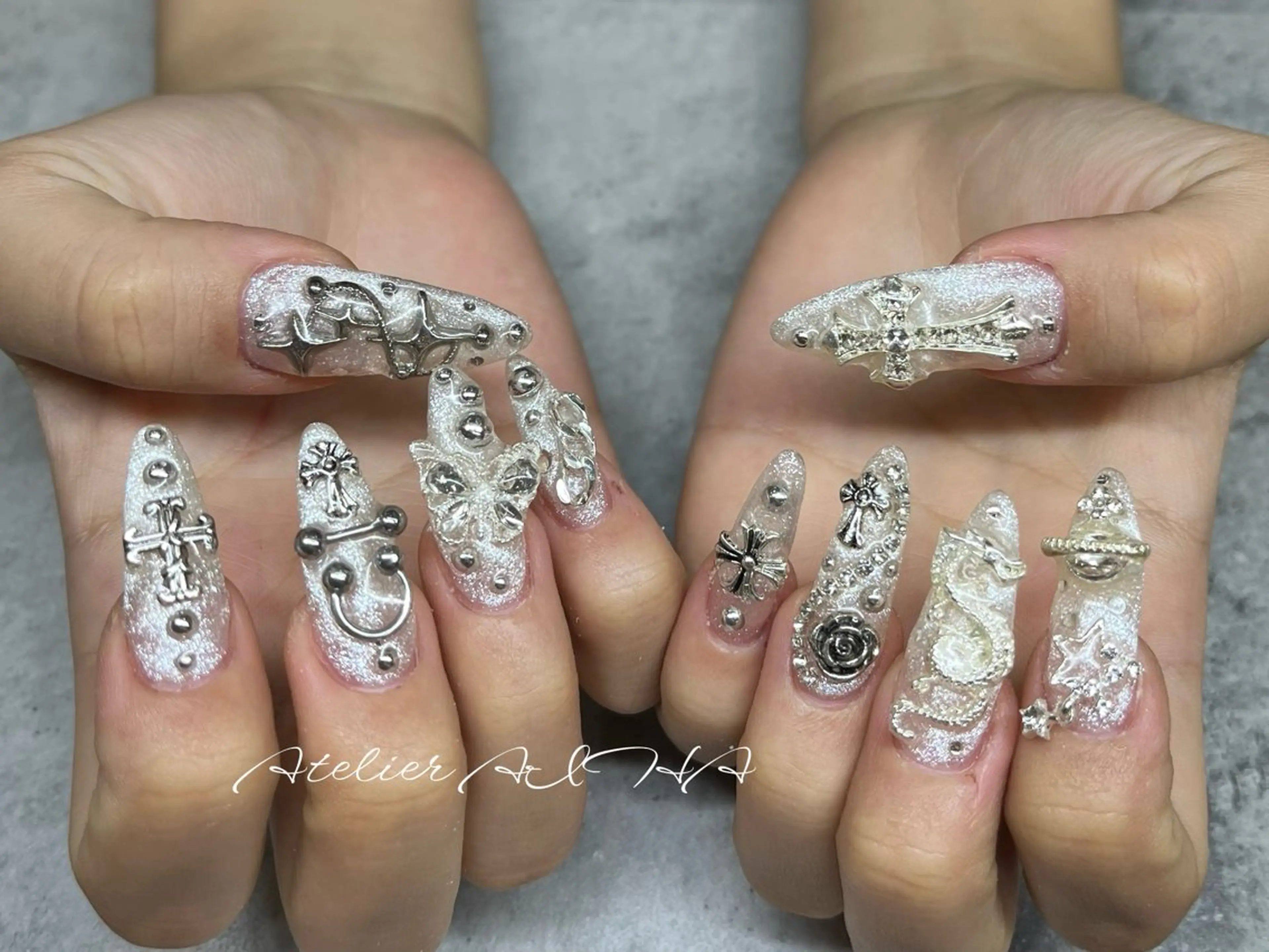 ネイル ハンドネイル アトリエAIHA所属・アトリエAIHA★ フィルイン推奨サロンのネイルデザイン