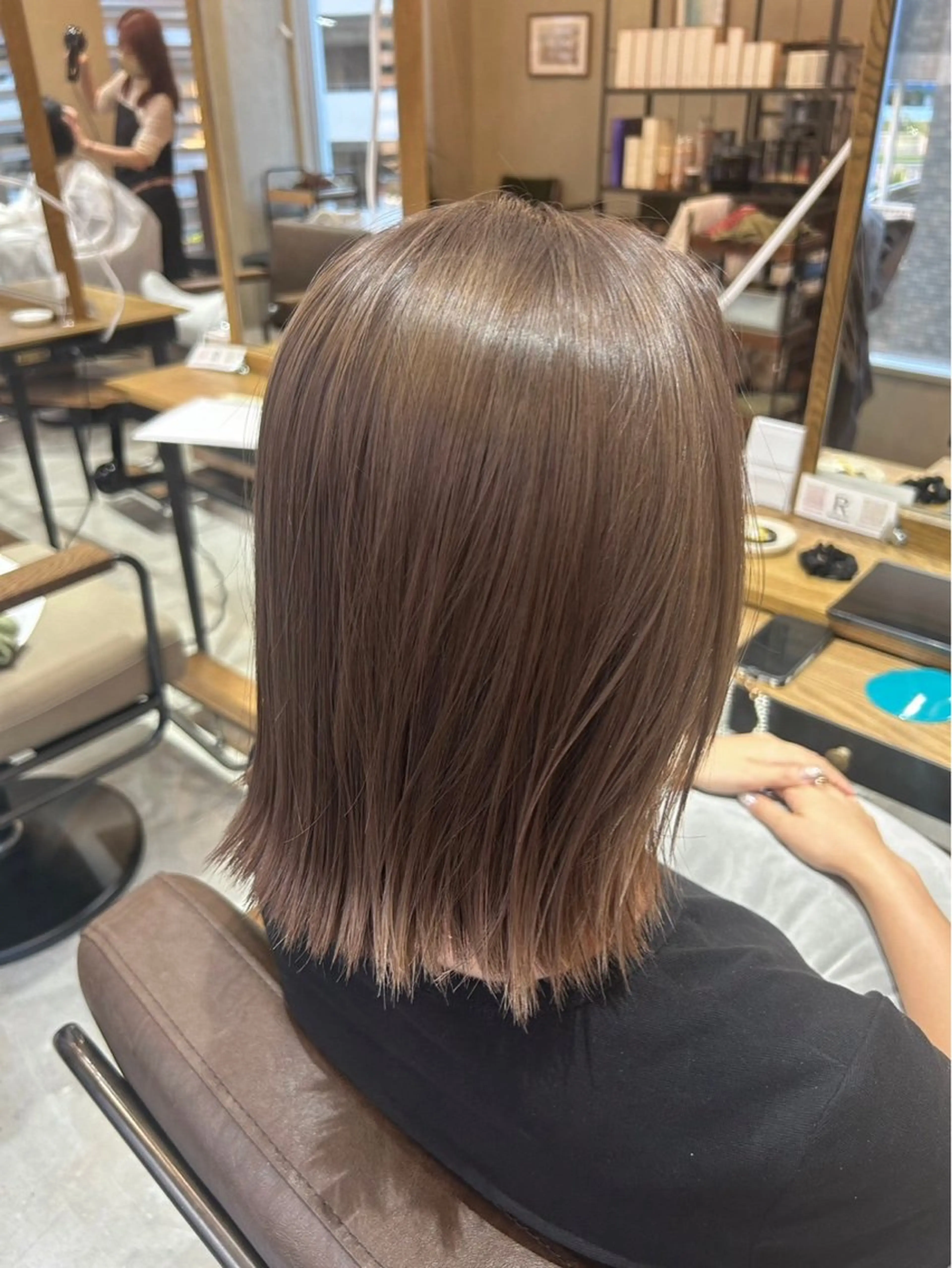 ミディアム カラー ヘアカラー ヘッドスパ 平良 那生のヘアスタイル