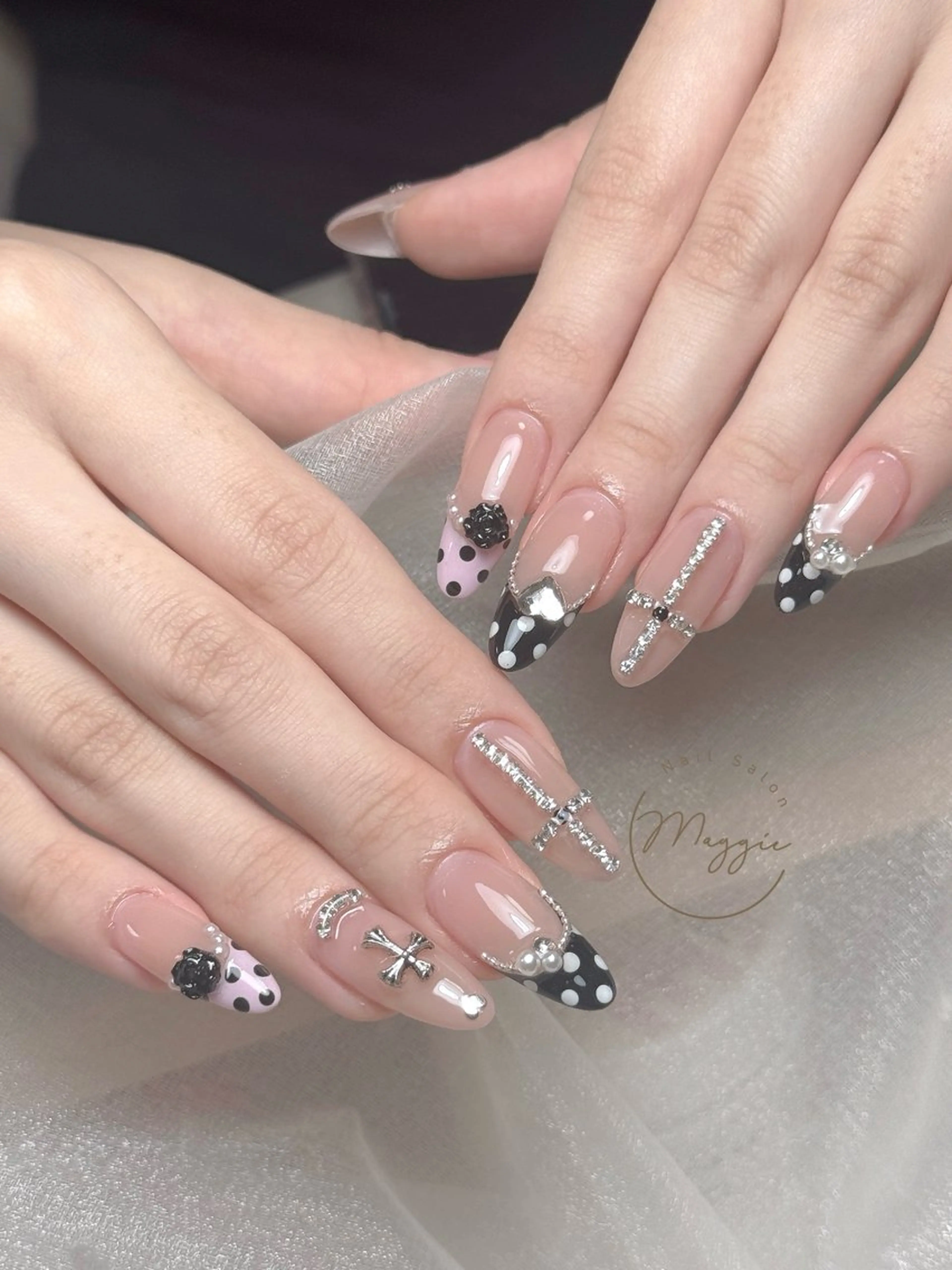 ネイル ハンドネイル Maggie Nail🦩のネイルデザイン