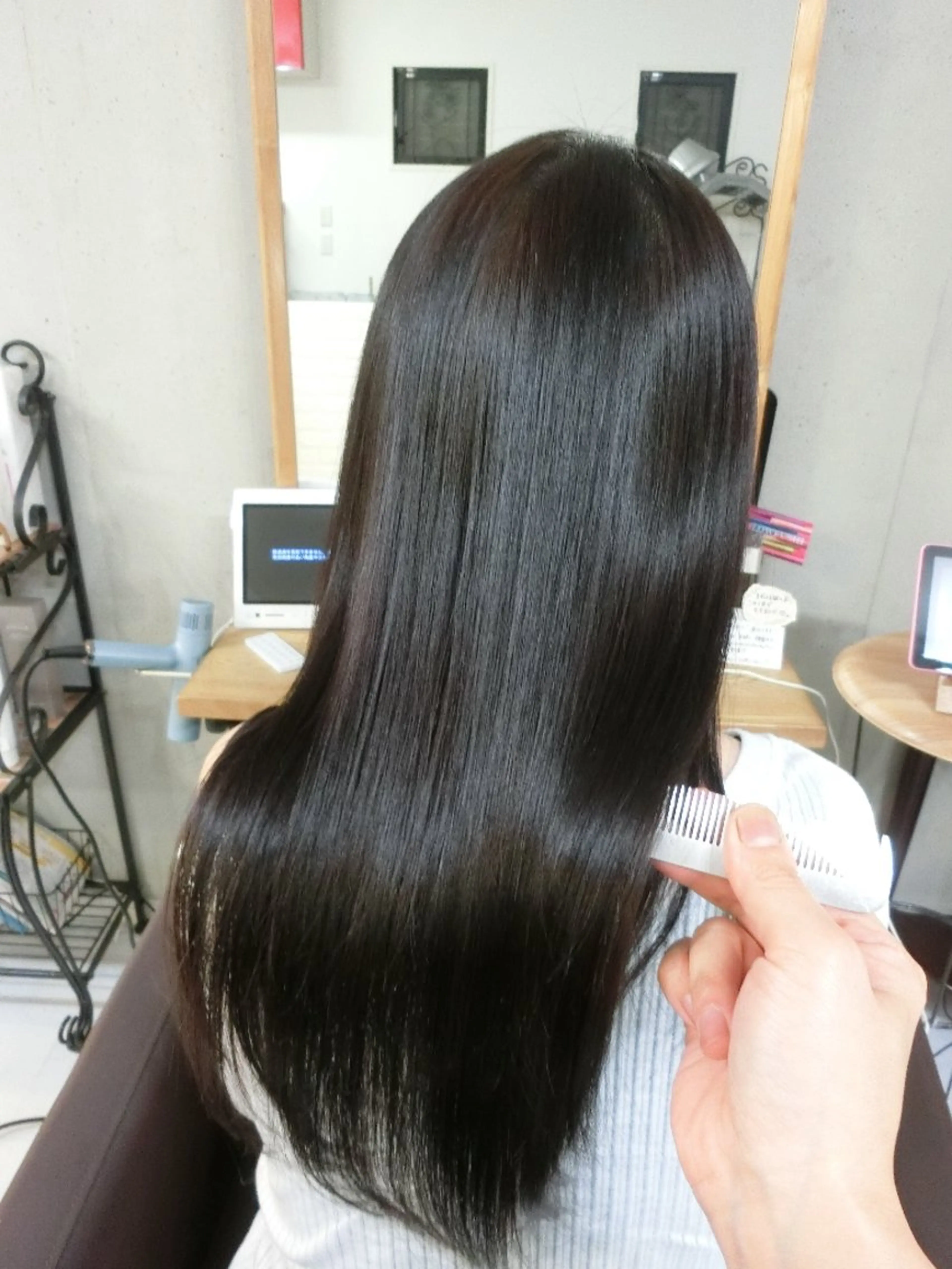 ロング パーマ カット 縮毛矯正 ma cherie 三浦直美のヘアスタイル