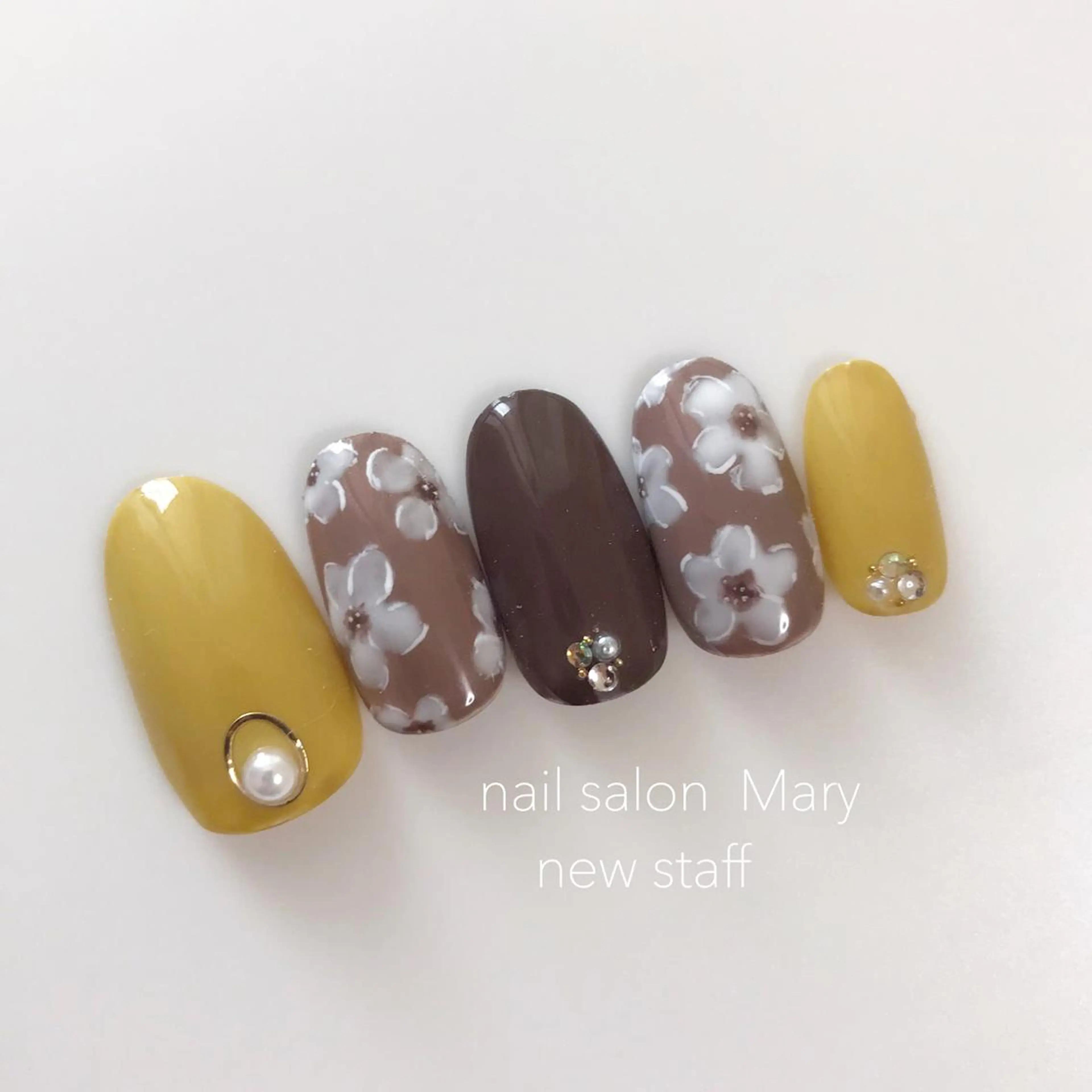 ネイル WITH  NAIL ネイリストのネイルデザイン