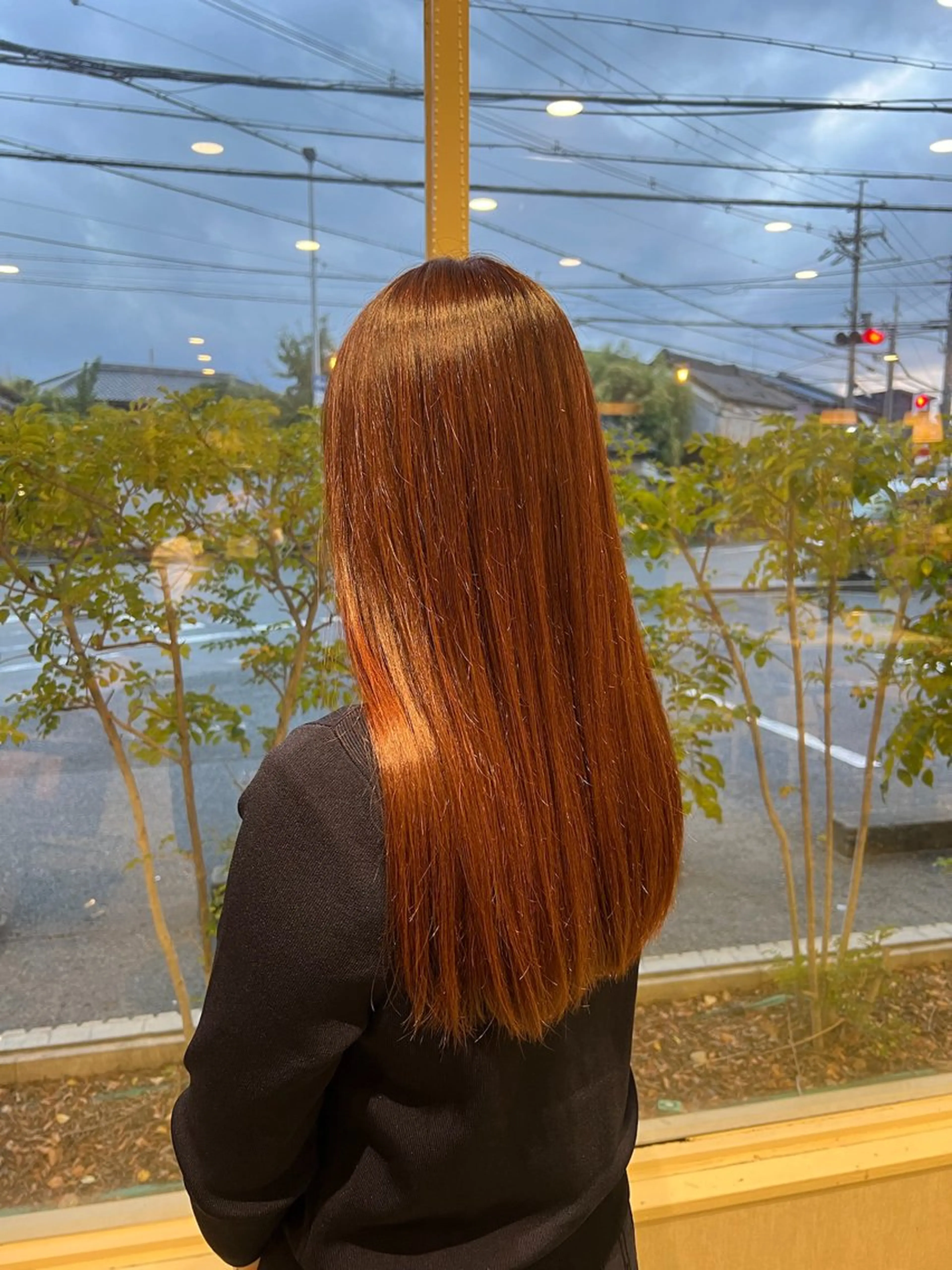 ロング ヘアカラー トリートメント 長尾ゆりの/ボブ/ ベージュ/ハイトーンのヘアスタイル