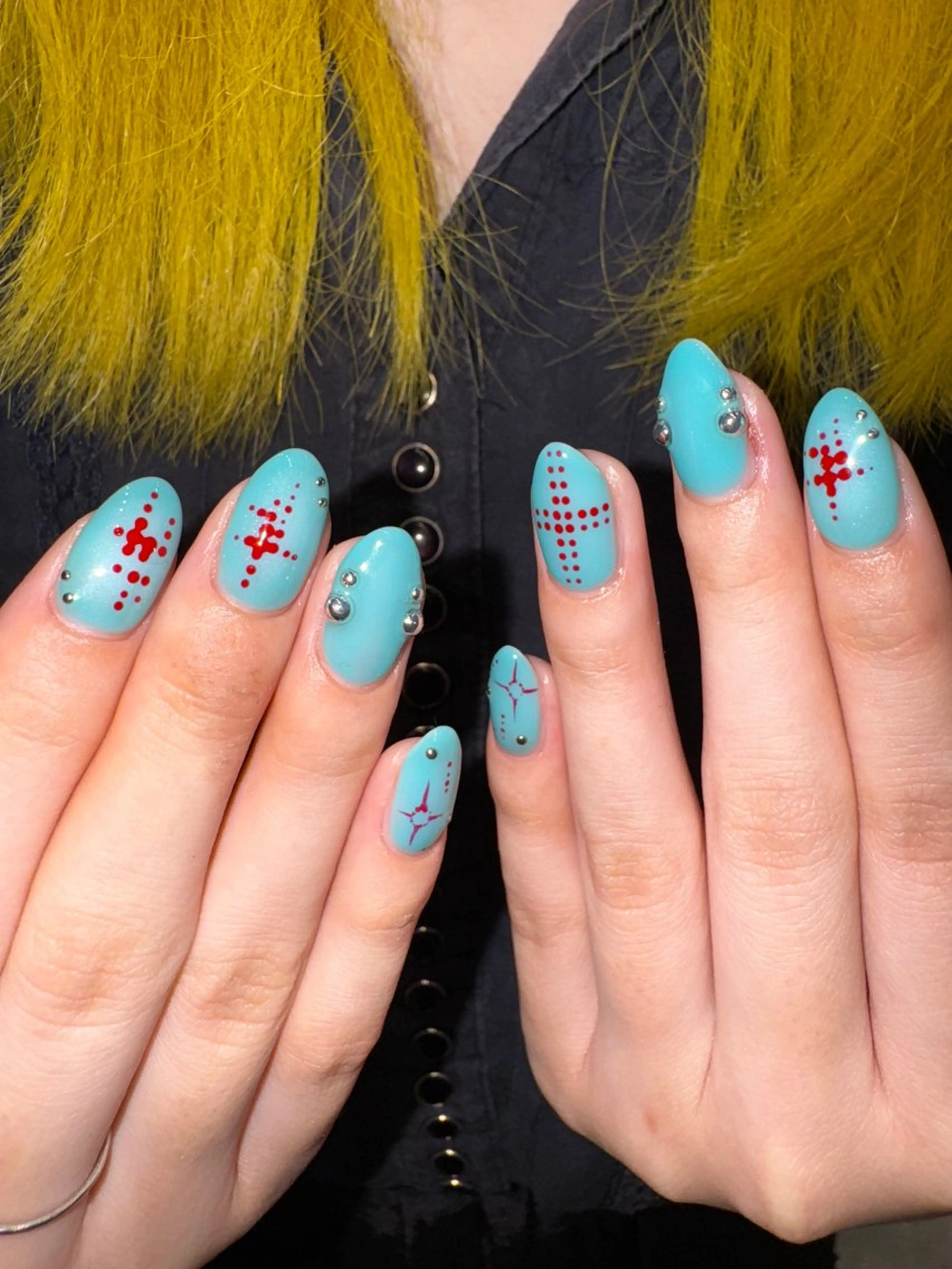 ネイル VENUS BELT kiriのネイルデザイン