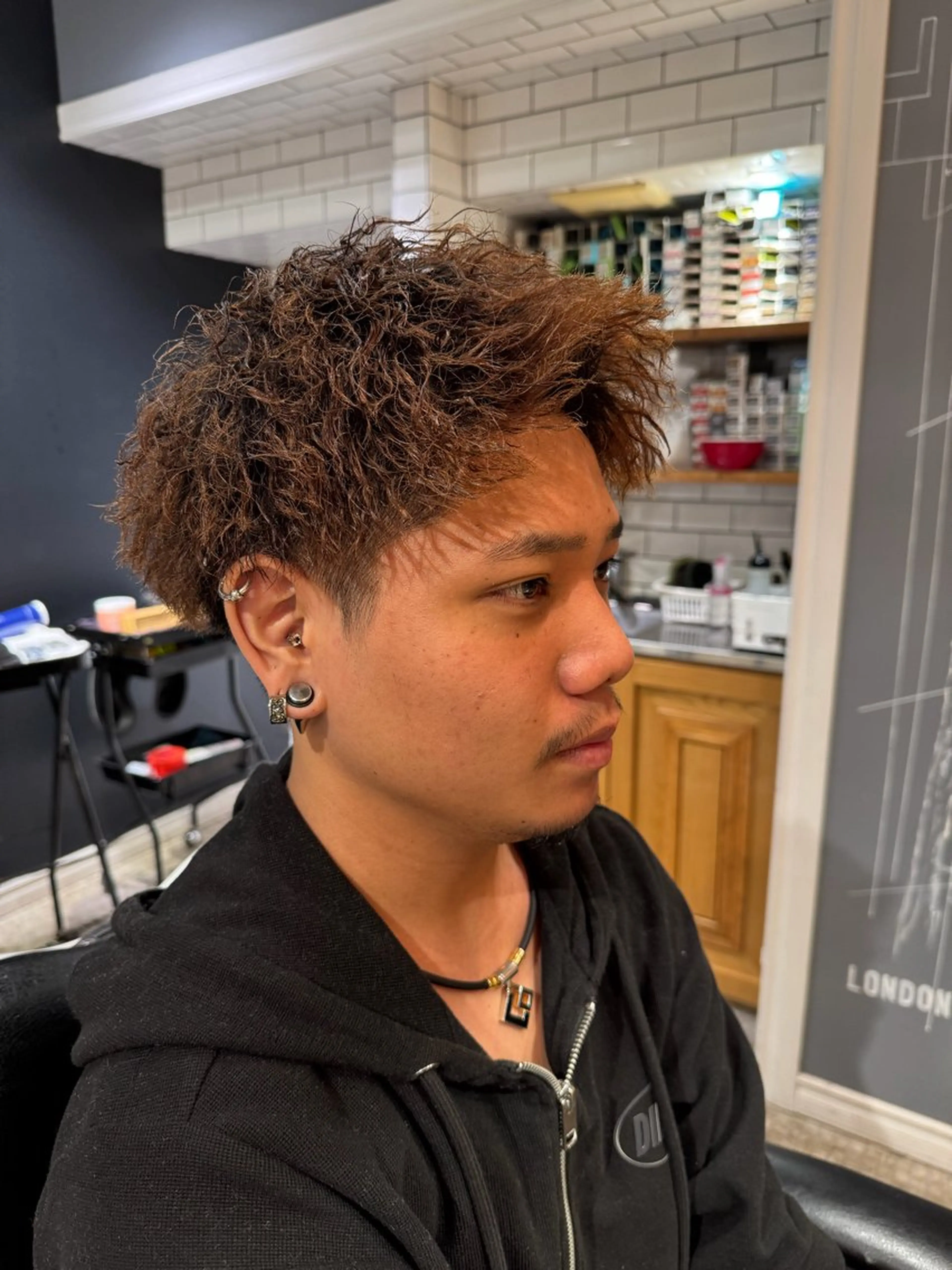 ショート ツイストパーマ カット パーマ shift赤坂店所属・武井 颯太のヘアスタイル