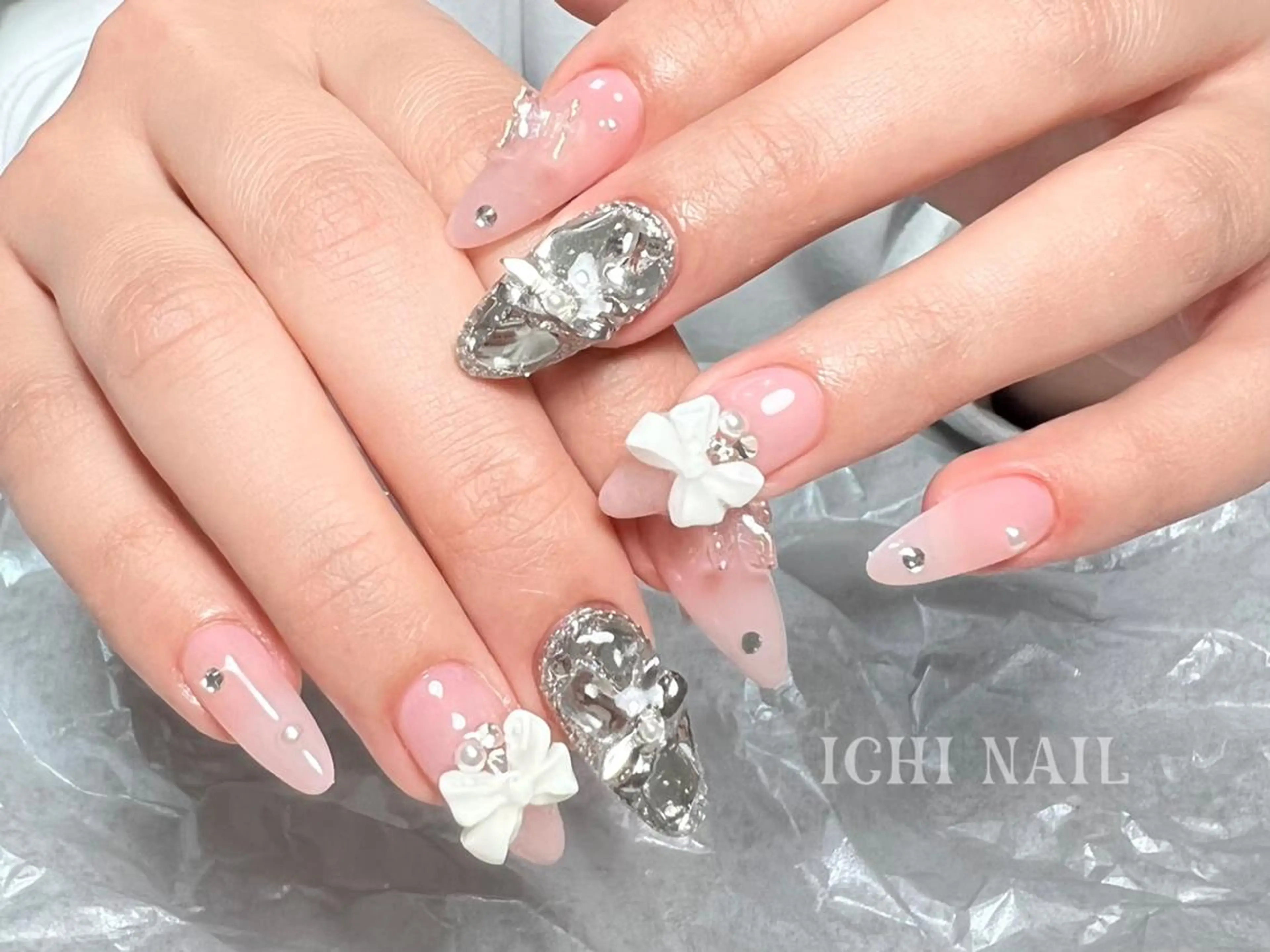 ネイル ハンドネイル 🧚🏻‍♀️ NOHA🎀のネイルデザイン