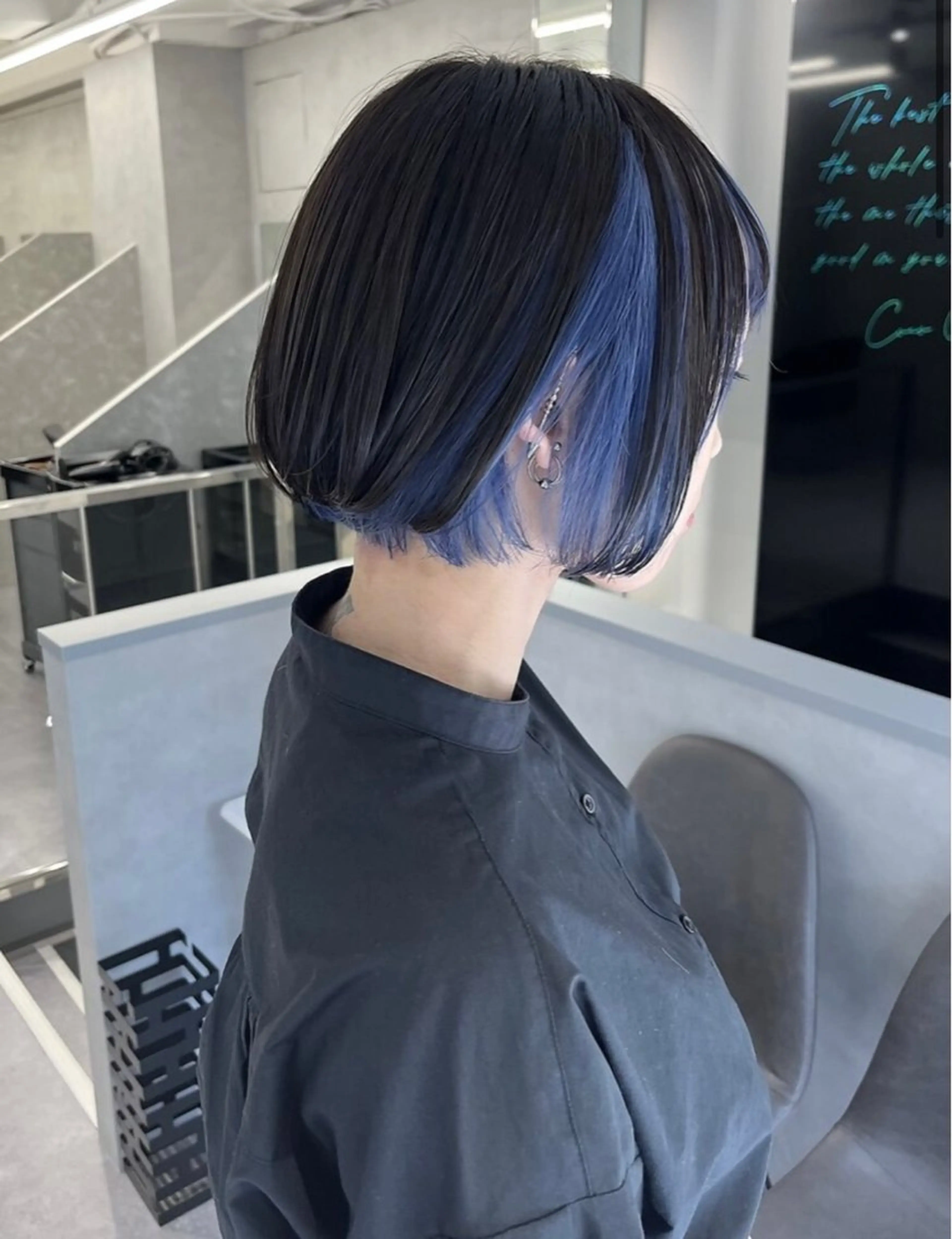 ショート カラー FIVE Bunt@のヘアスタイル