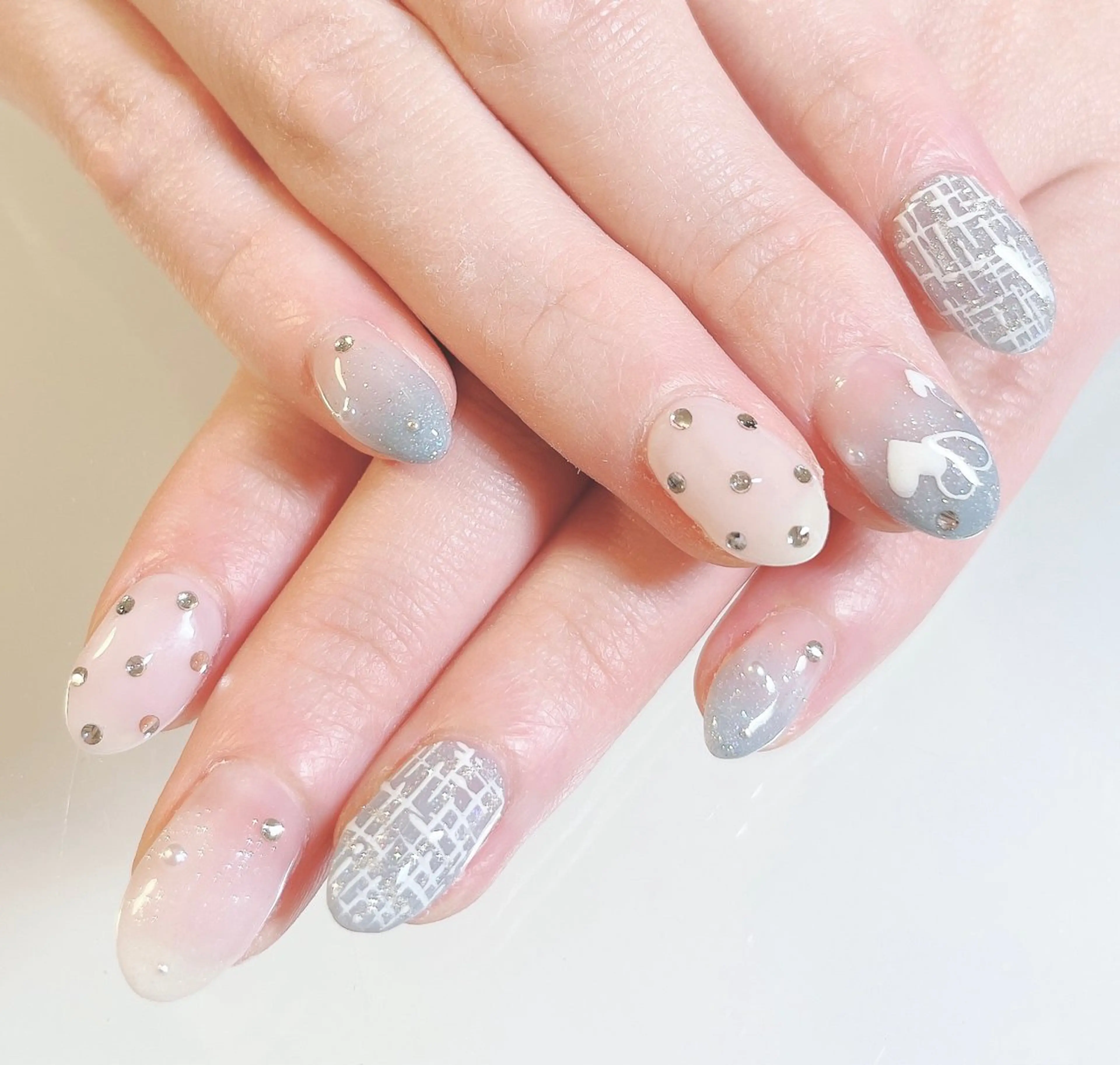 ネイル ハンドネイル Nail room Lunaのネイルデザイン