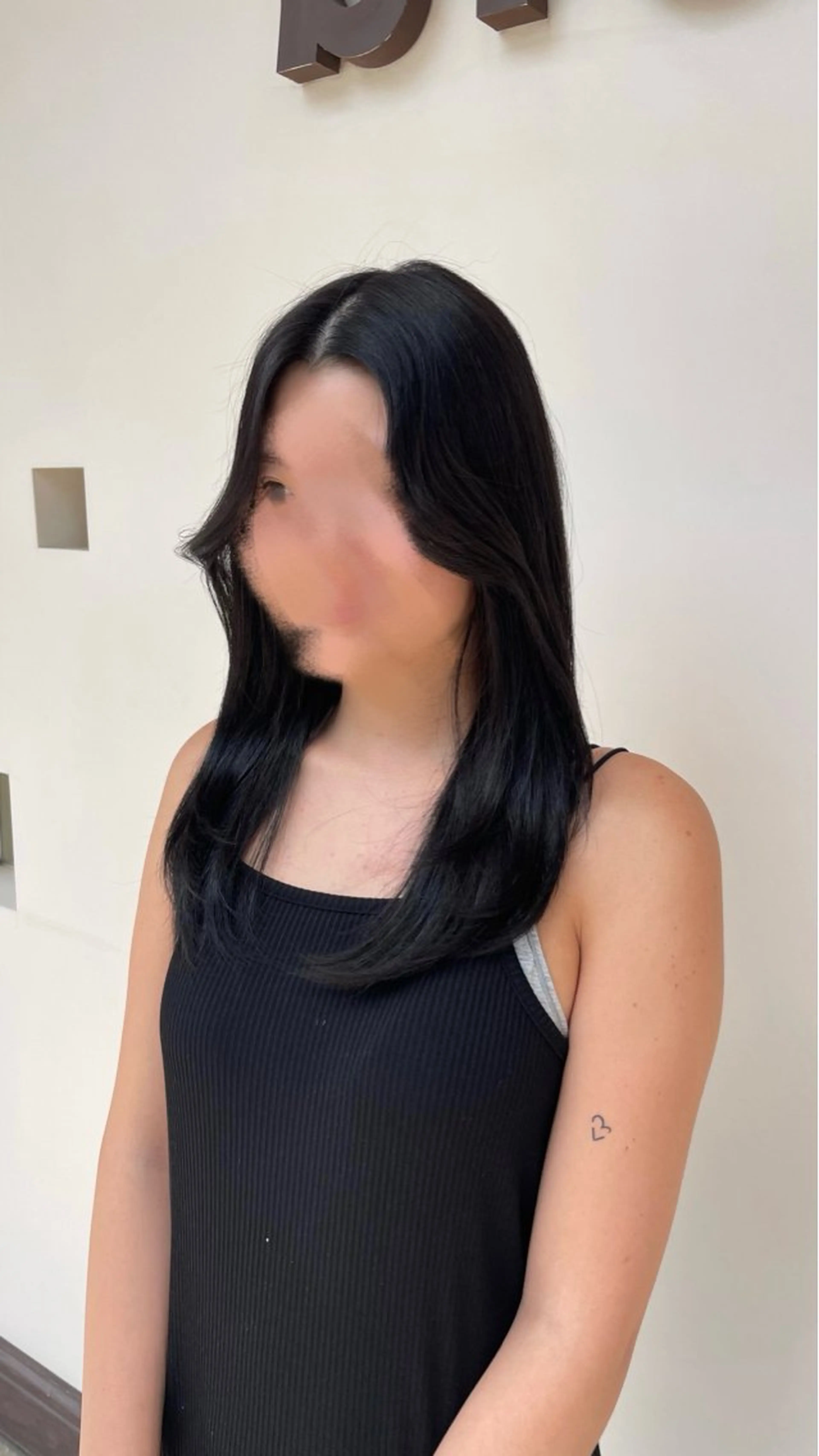 カラー 黒髪 🫧🌼k Serena🌼🫧のヘアスタイル