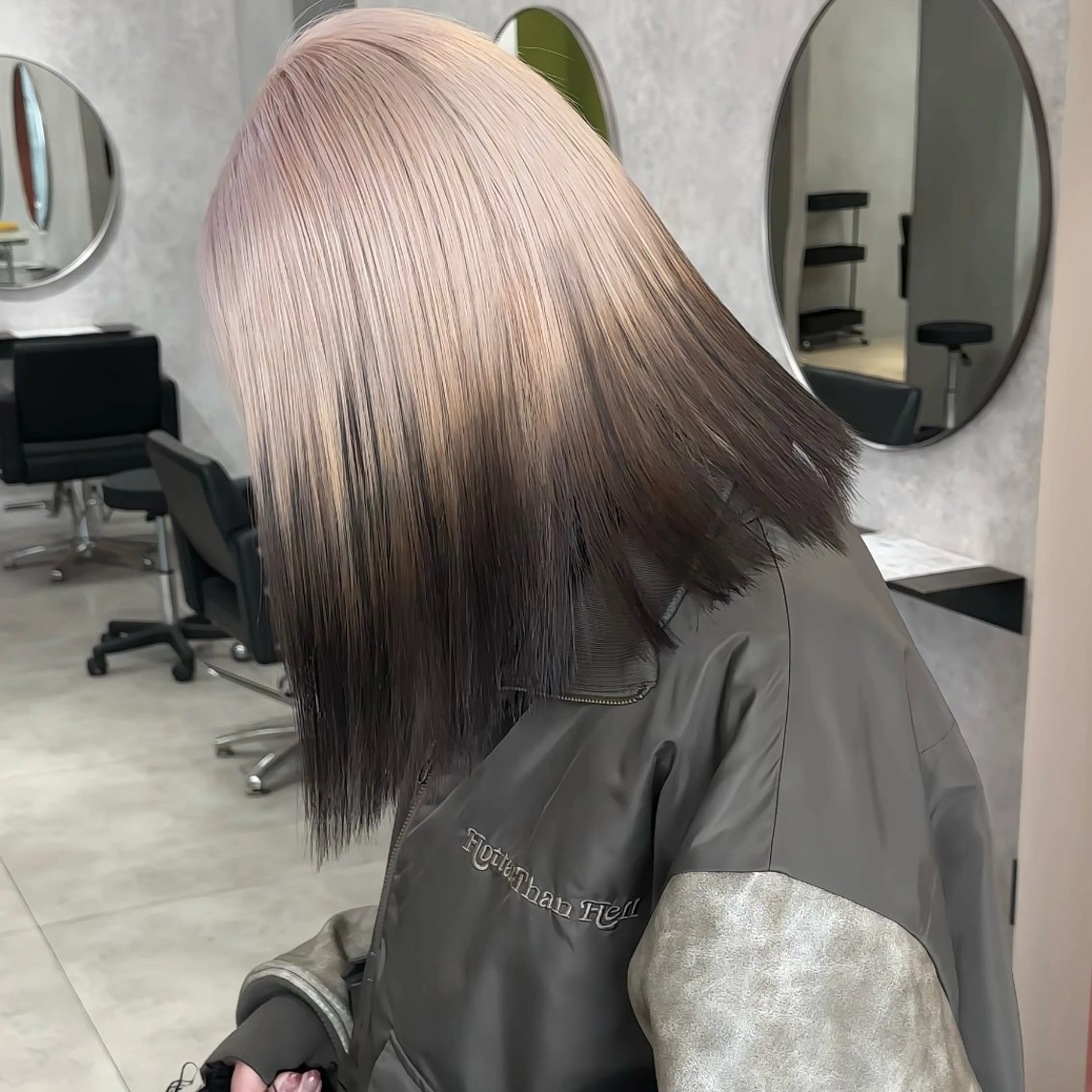 ミディアム カラー カット ヘアカラー トリートメント ヘアセット 色落ちまで2度綺麗な ハイトーン⭐️ヨシキのヘアスタイル