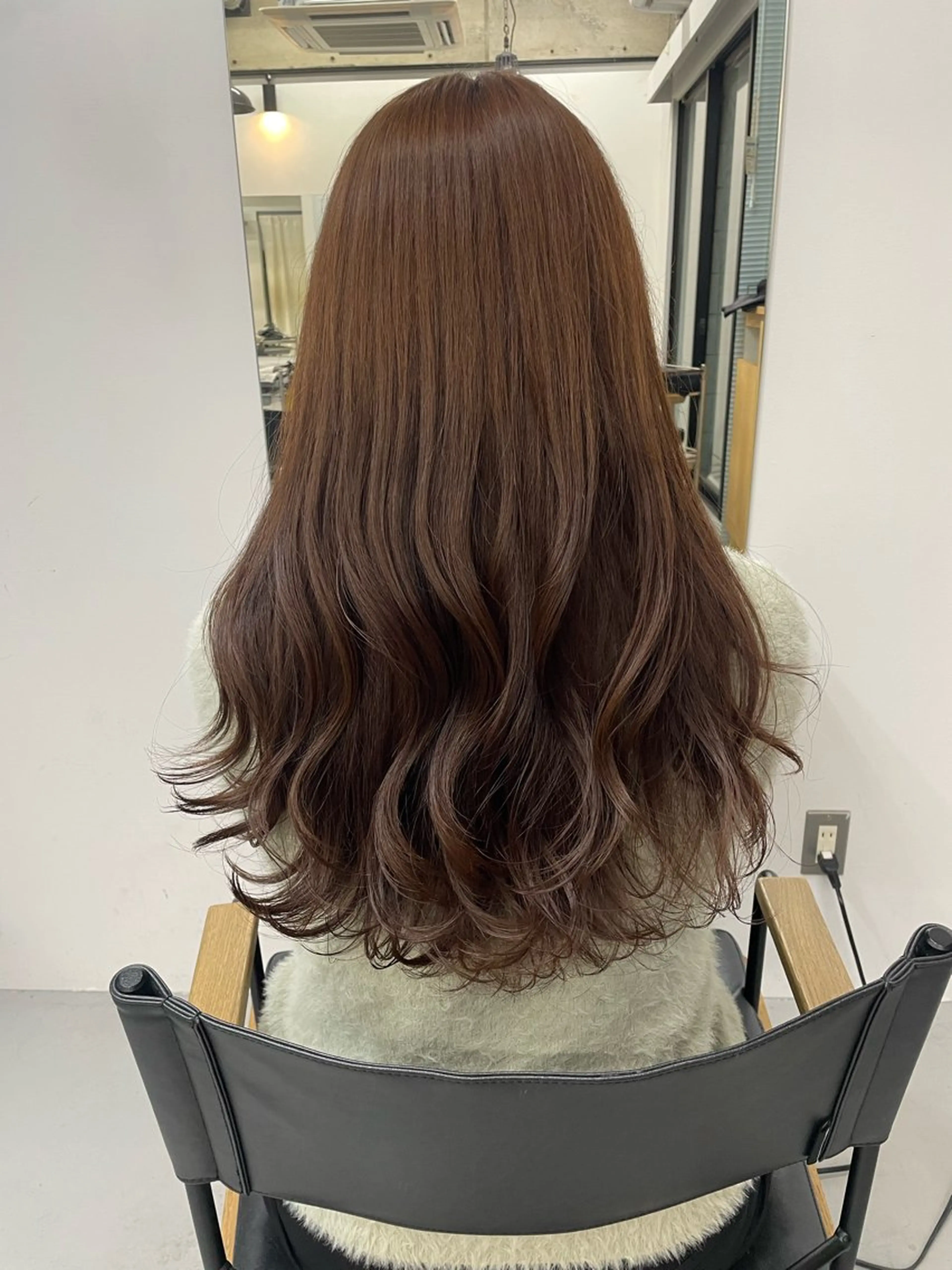 ロング カラー ヘアカラー カットモデル/ ハイトーン/ゆうあのヘアスタイル