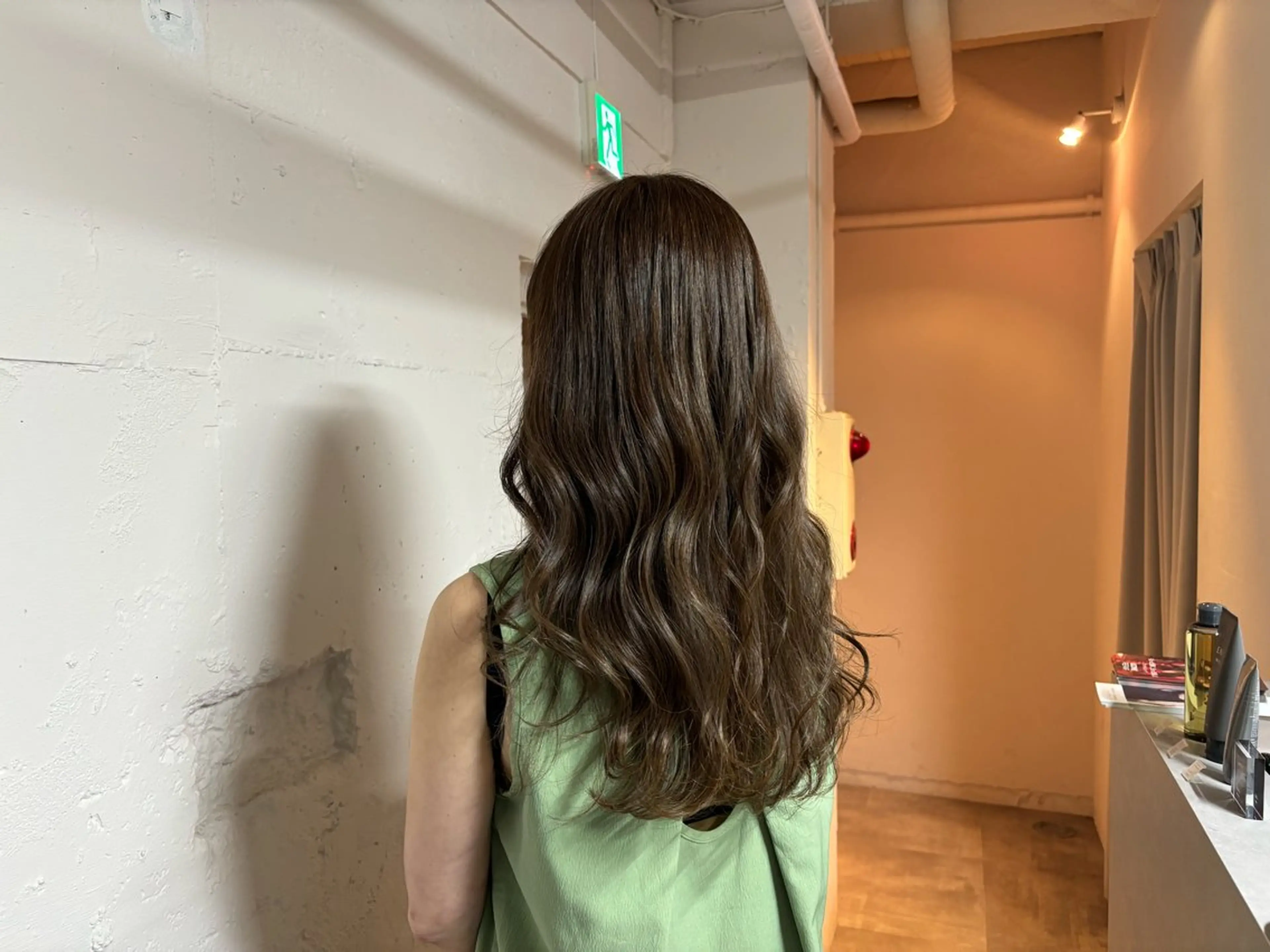 セミロング カラー 🩵tokute SEIRA🩵のヘアスタイル