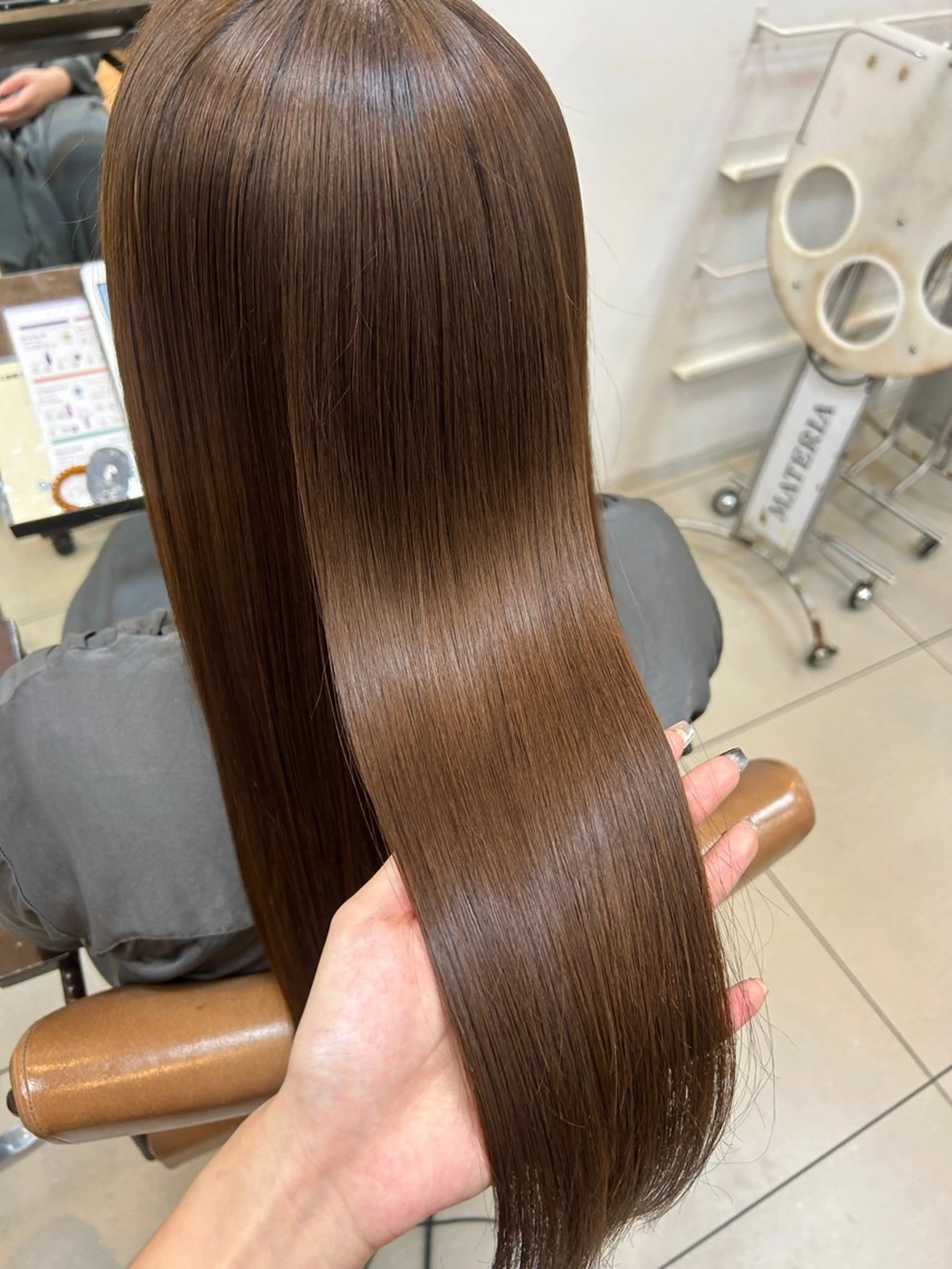 ロング カラー トリートメント トリートメント 阪田 真奈未のヘアスタイル