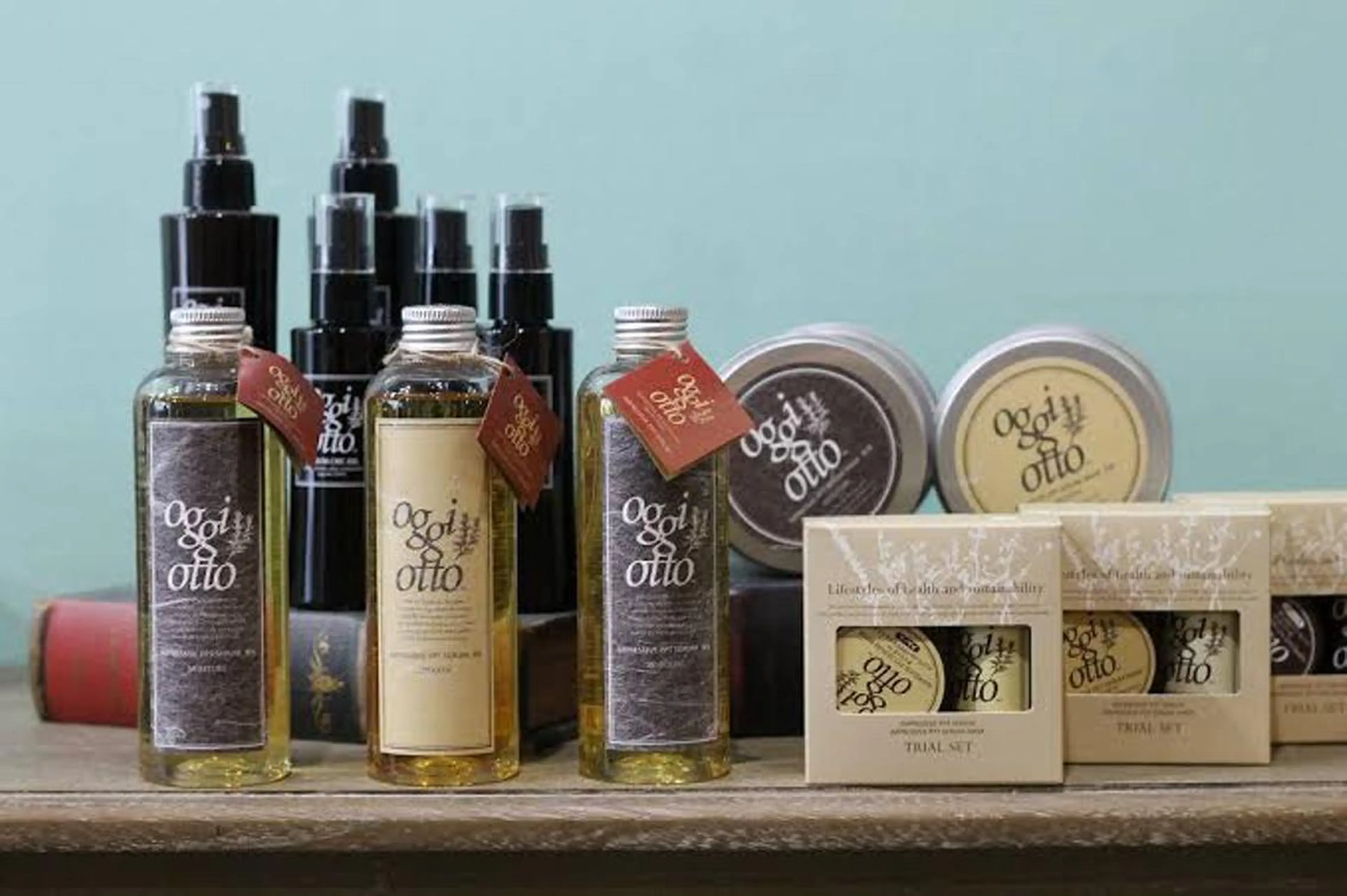 セミロング 大人レイヤー ヨシミカズヤのヘアスタイル