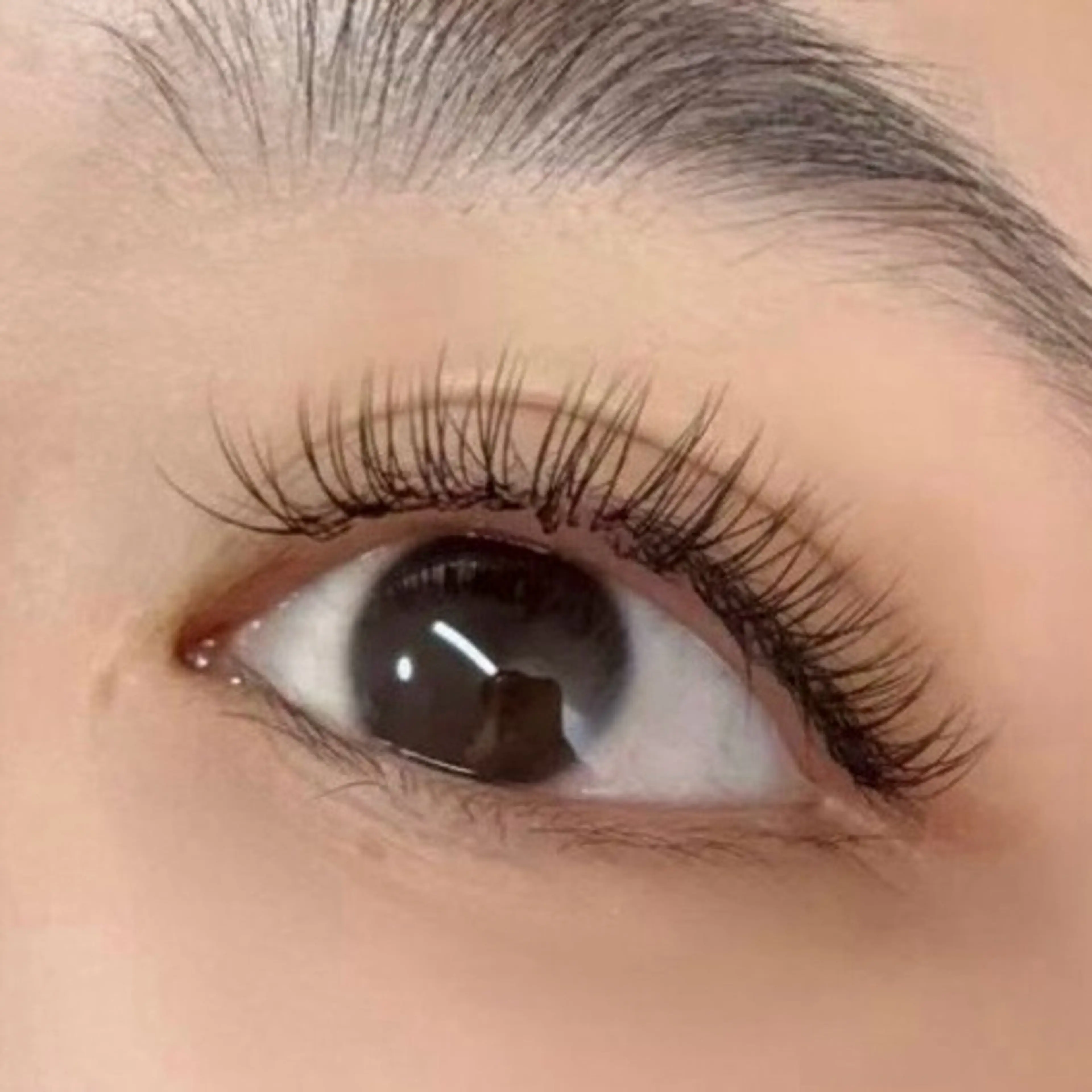 マツエク・マツパ フラットラッシュ ラブリーアイラッシュ リエのマツエク・マツパデザイン