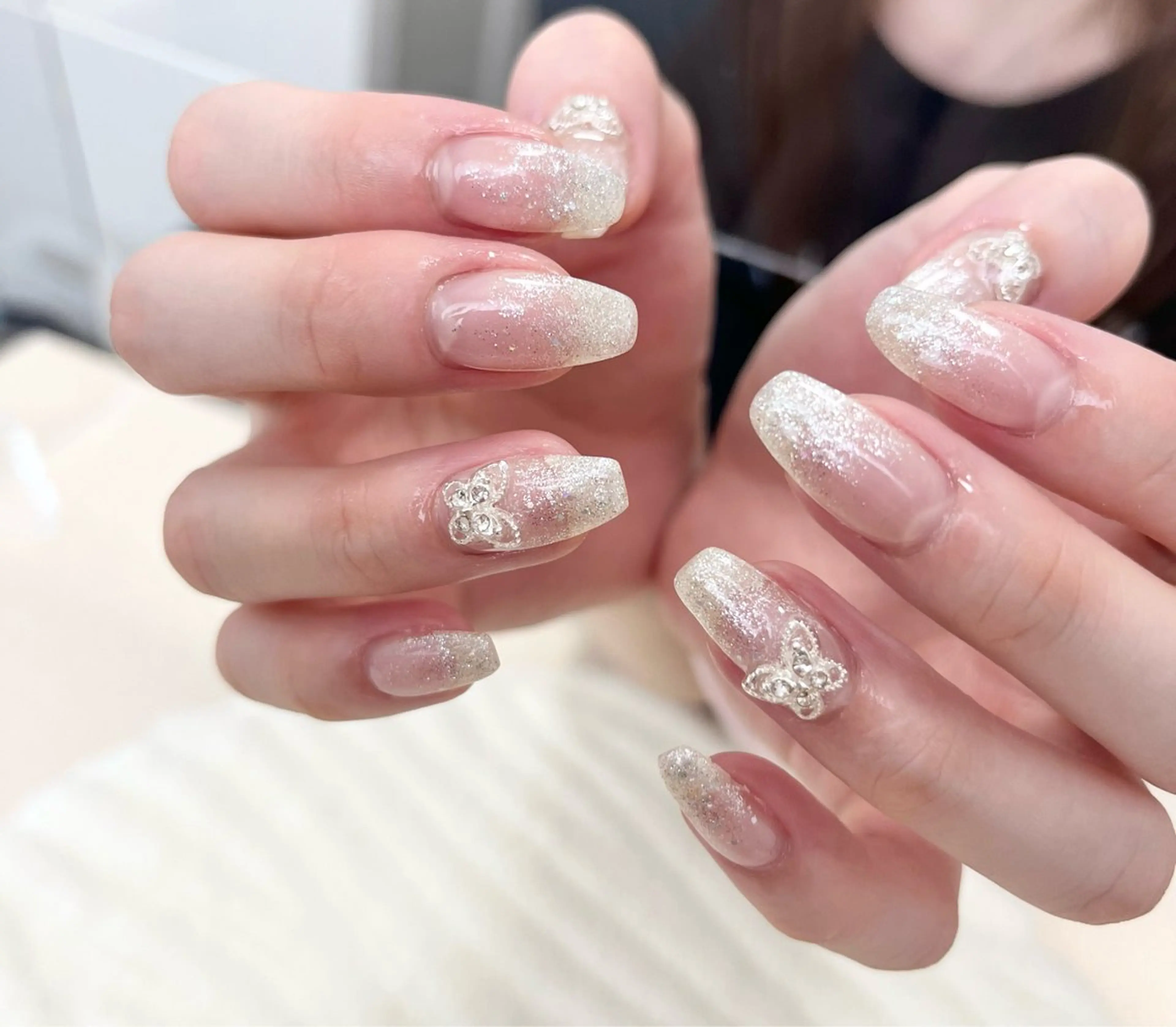 ネイル グラデーション ラメ(グリッター) ラメグラデーション ハンドネイル わたなべ さやかのネイルデザイン