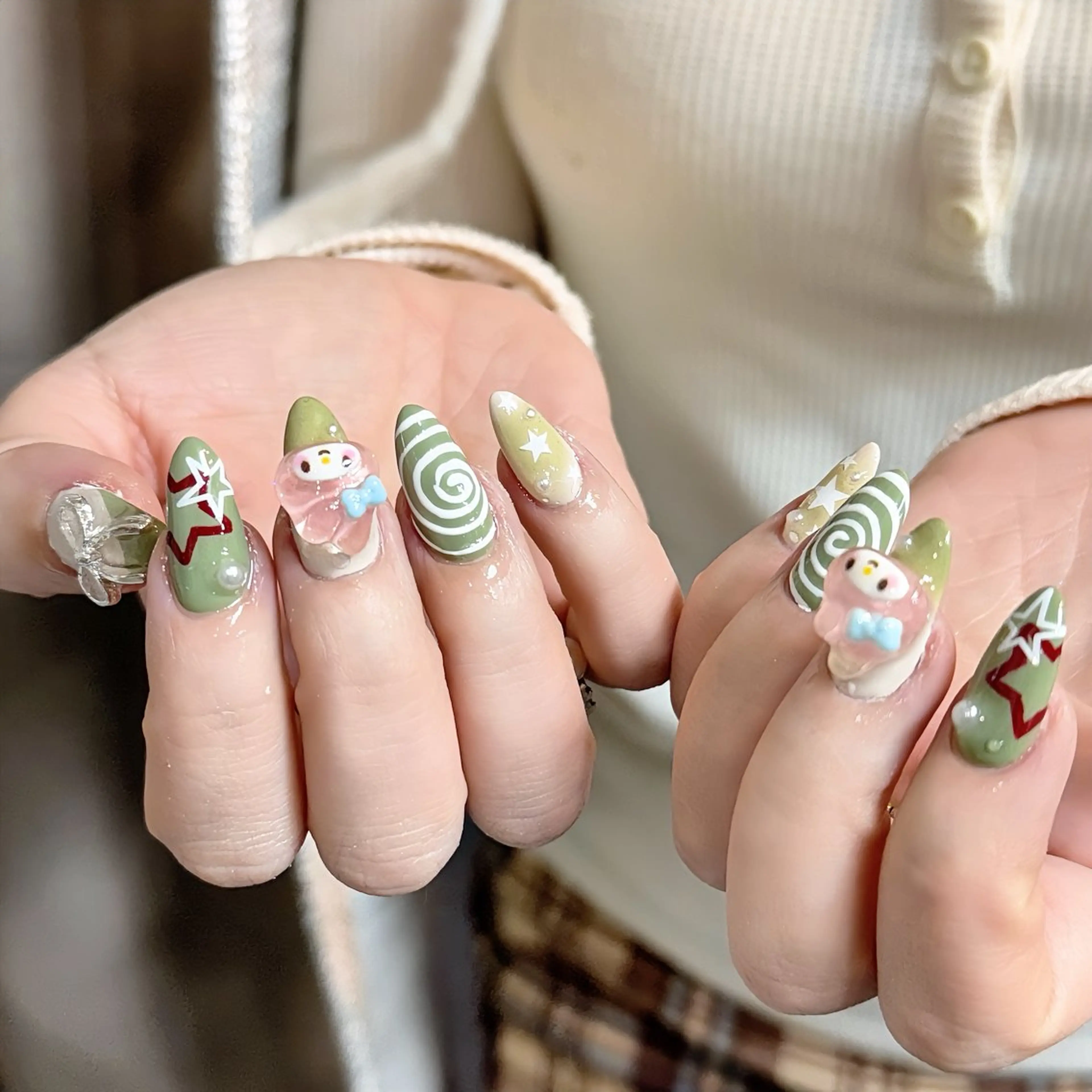 ネイル オーロラネイル チークネイル フレンチネイル ガーリー グラデーション ハンドネイル 🫧OPELIA NAIL渋谷🫧のネイルデザイン