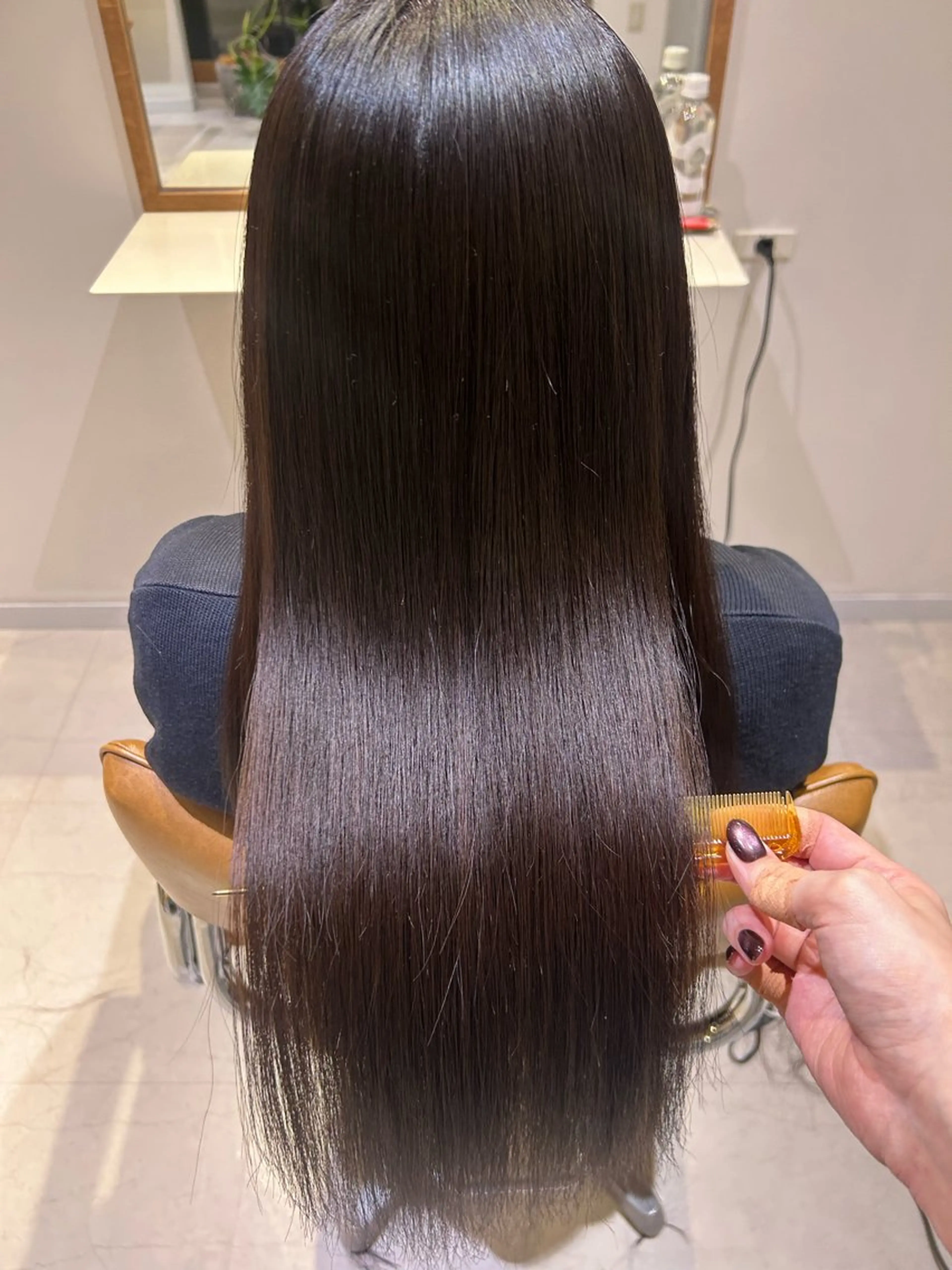 ロング カット 縮毛矯正 トリートメント レイヤーカット/ツヤ 縮毛矯正/アチワのヘアスタイル