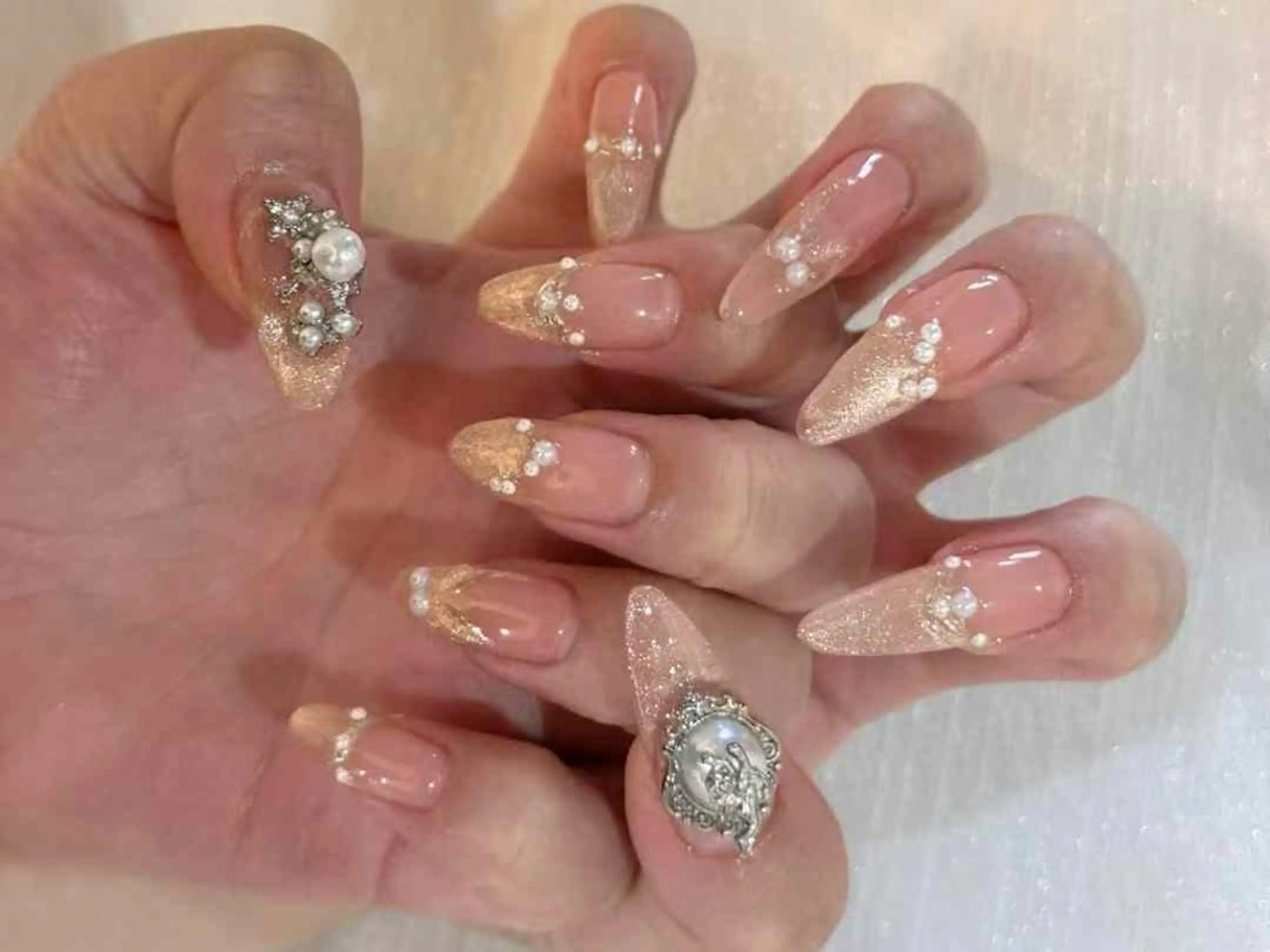 ネイル アートネイル フットネイル ジェルネイル ハート マグネットネイル Babarla Nailのネイルデザイン