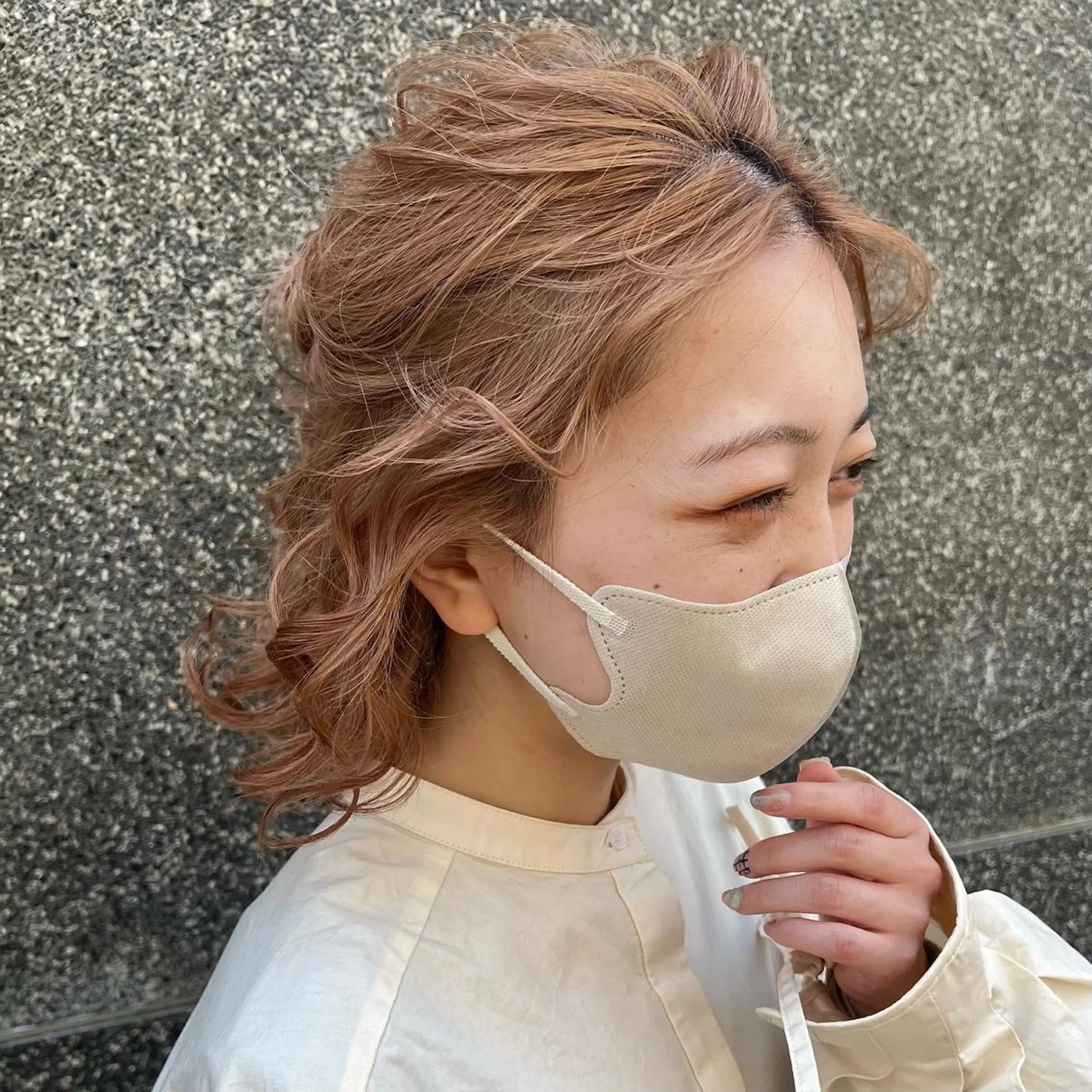 ミディアム ヘアアレンジ Nico所属・Nico🌛 Karenのネイルデザイン