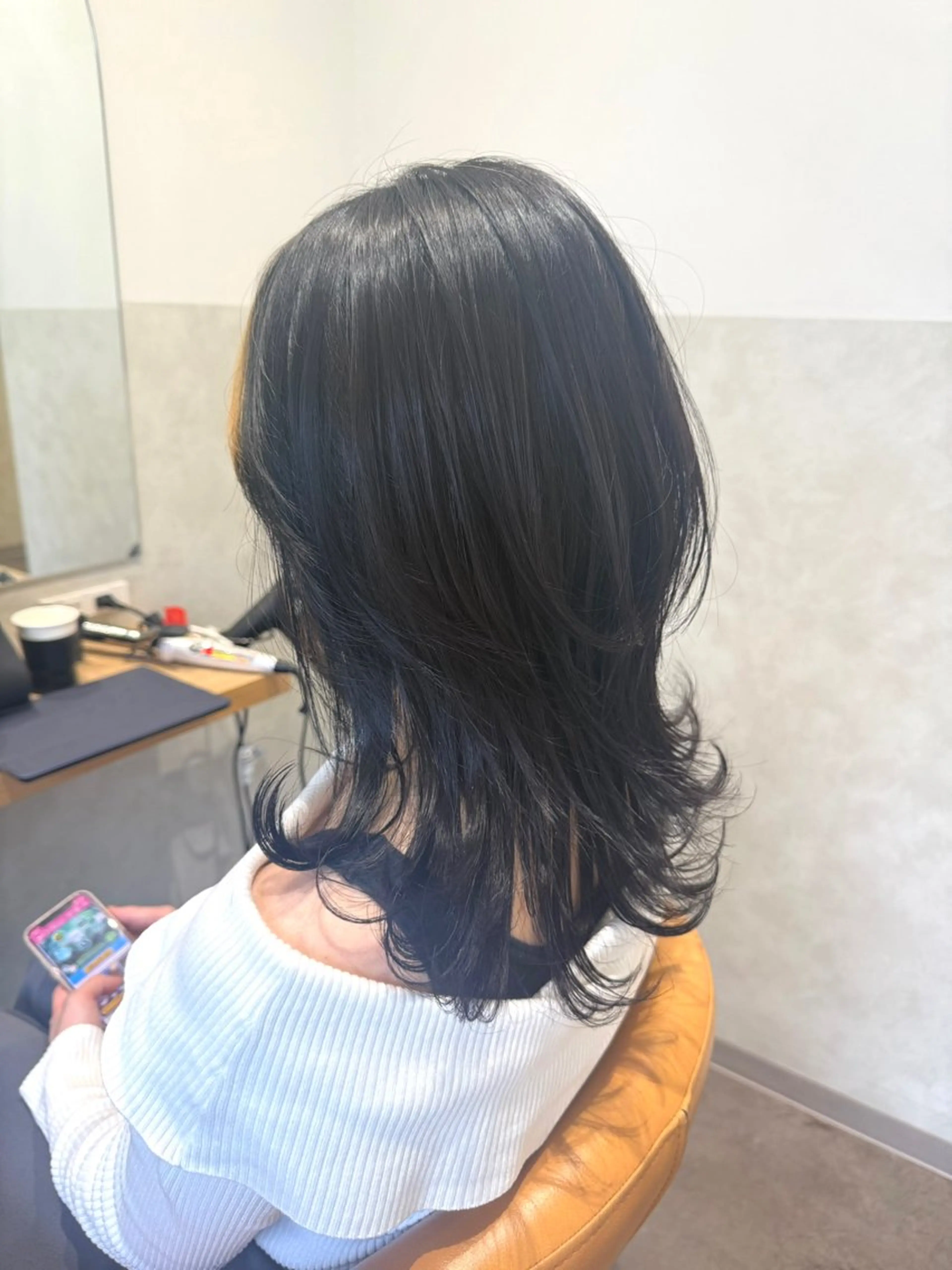 セミロング レイヤーカット ウルフカット ウルフレイヤー 艶髪🌈美髪🌈 森田勇地のヘアスタイル