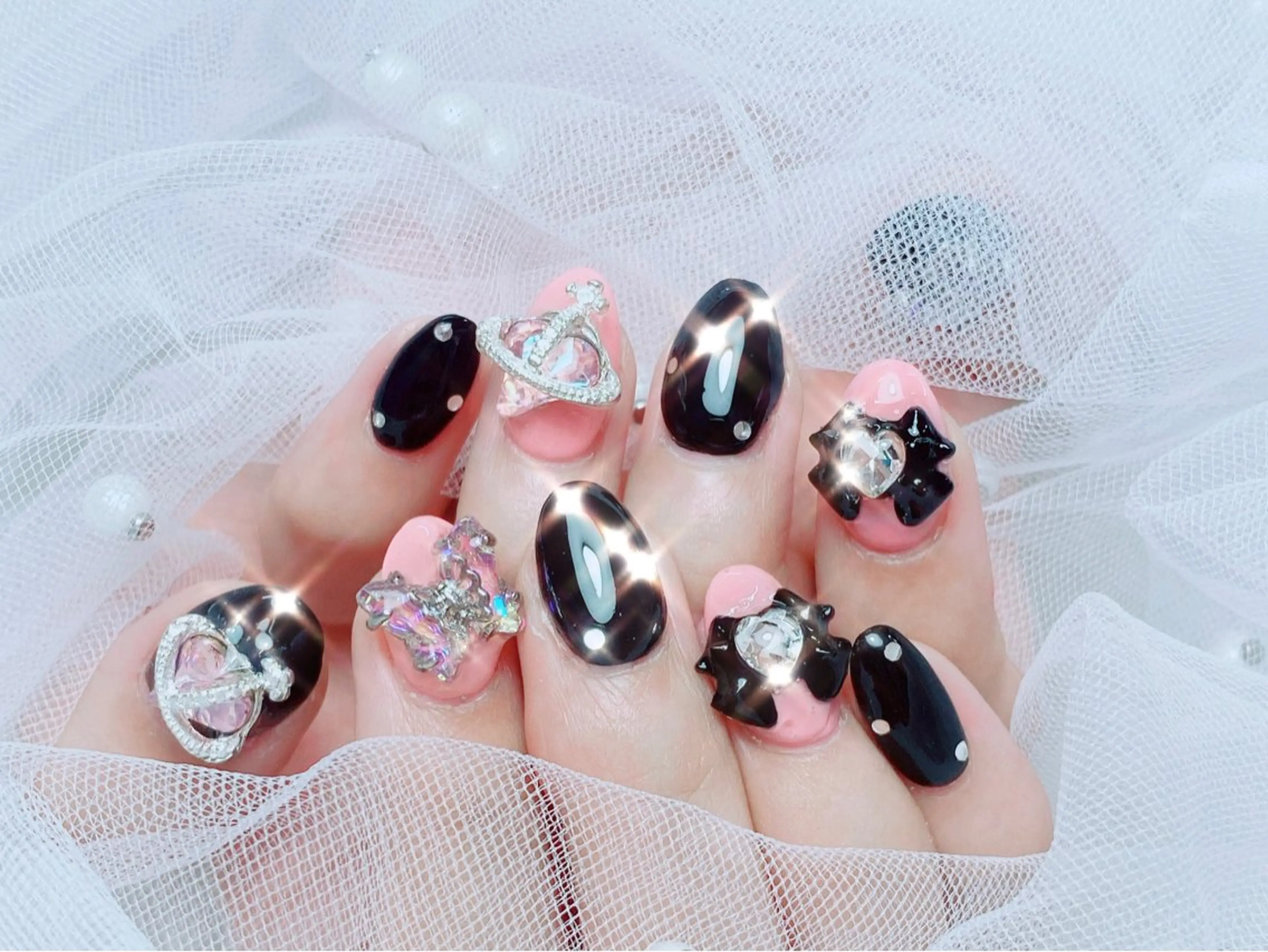 ネイル オーロラネイル チークネイル 長さ出し フットネイル フレンチネイル ハンドネイル ハンドケア lily nailのネイルデザイン