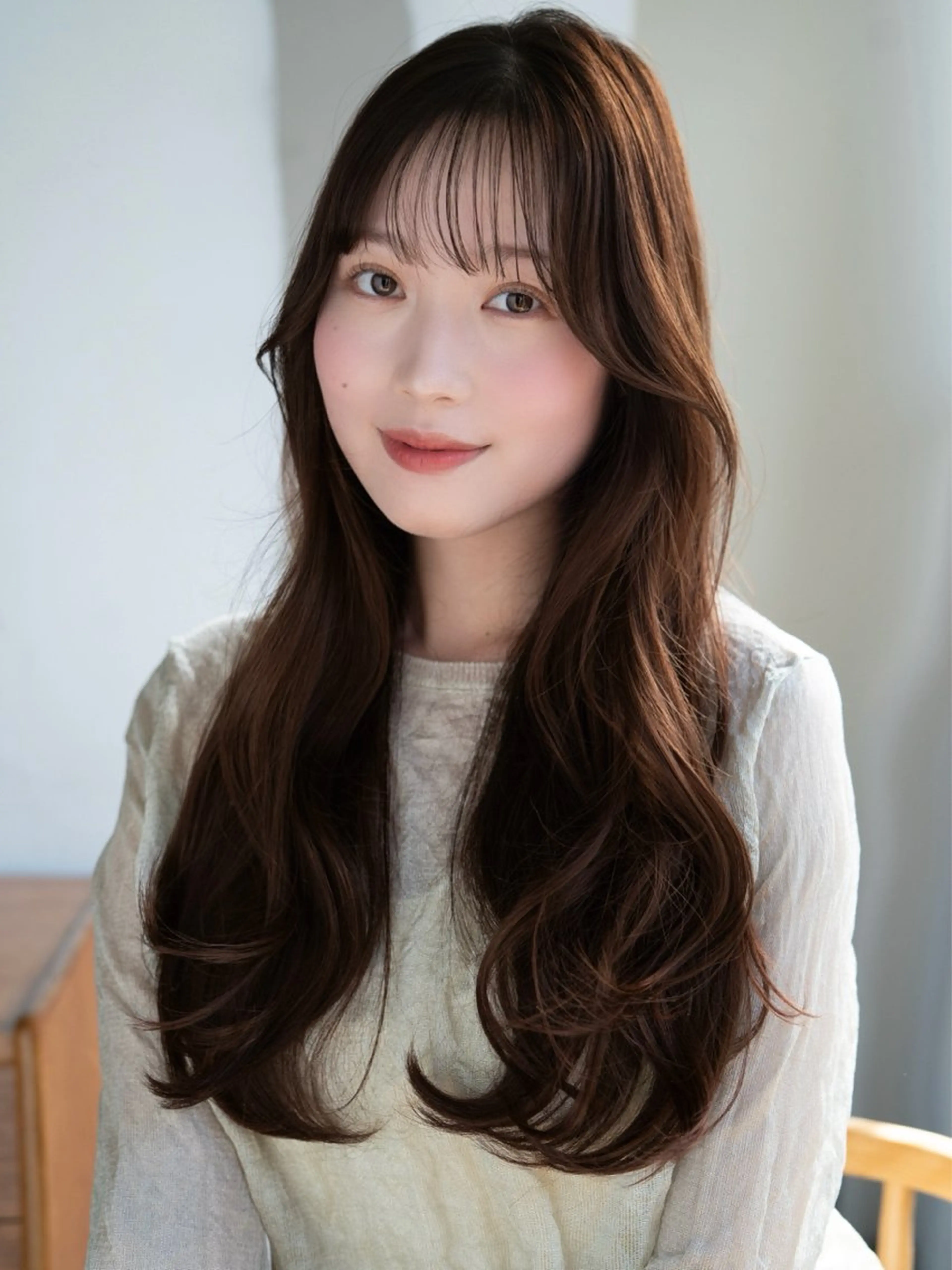 セミロング くびれヘア 韓国風ヘア レイヤーカット カット AINANLY 明治神宮前店所属・似合わせレイヤー モテカラー🧸三科のヘアスタイル