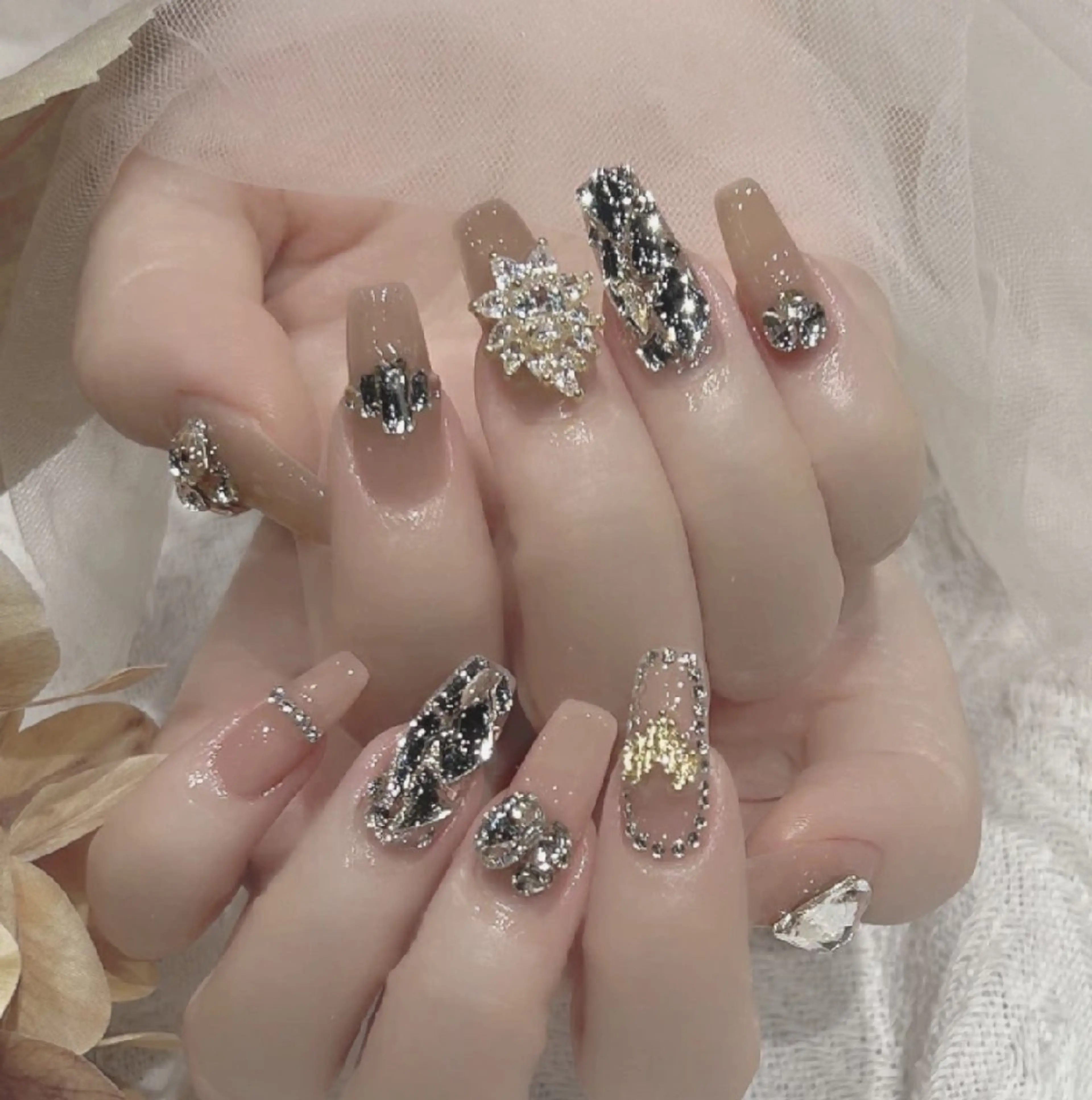 ネイル ハンドネイル Mi Naのネイルデザイン