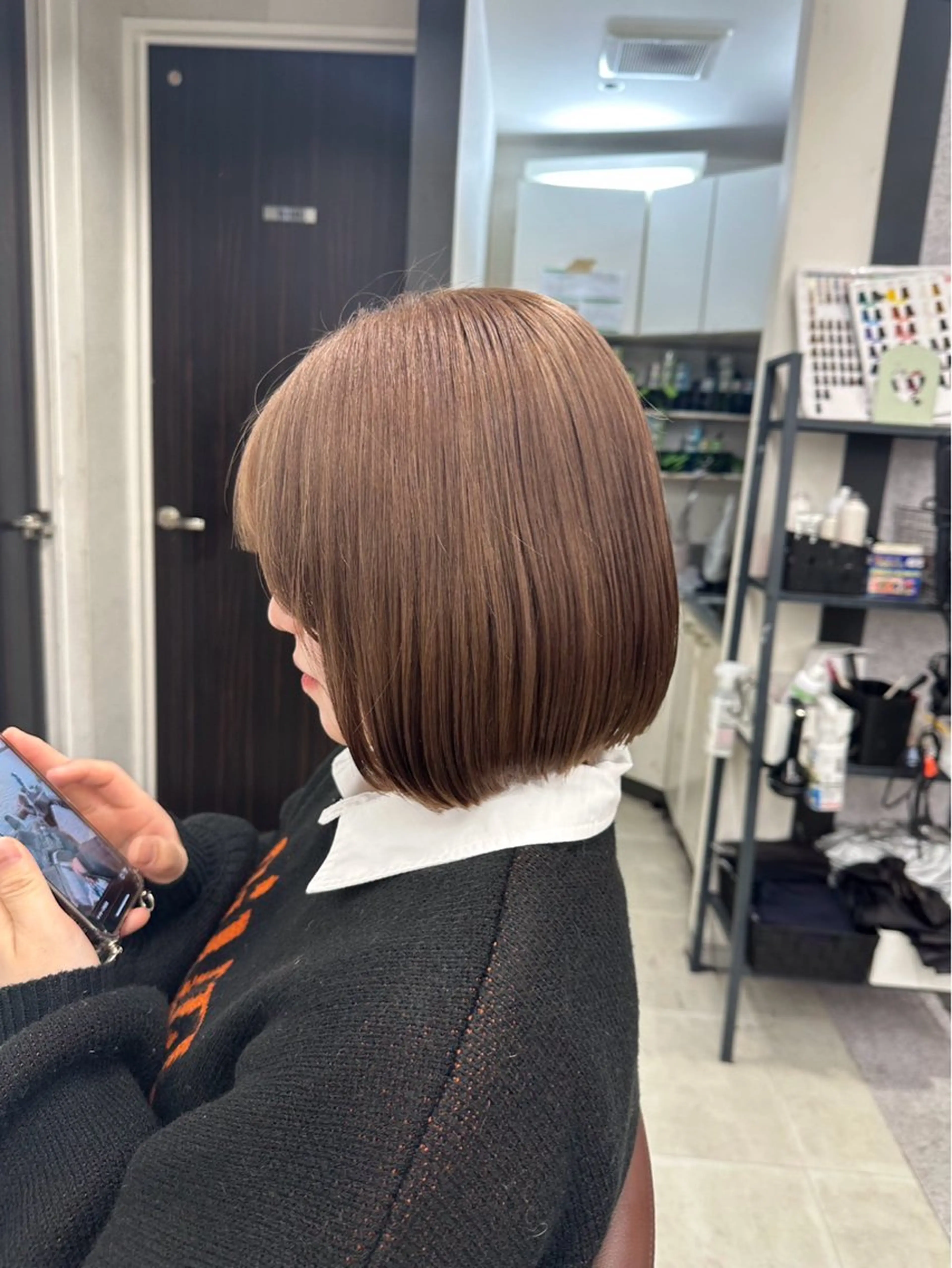 ショート カラー カット ヘアカラー トリートメント バレイヤージュ/ ミルクティーベージュのヘアスタイル