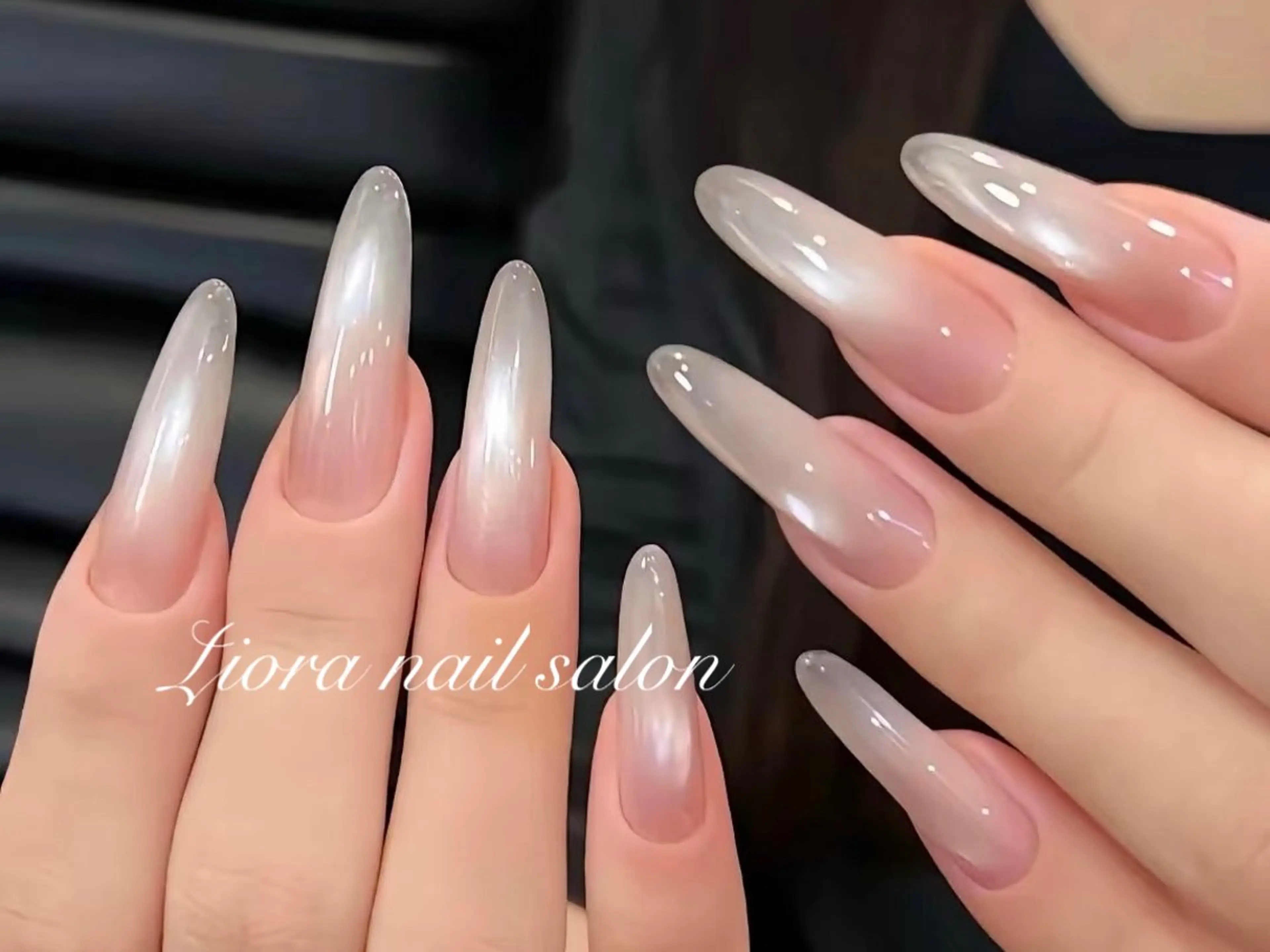 ネイル フレンチネイル ジェルネイル ガーリー グラデーション キラキラネイル ハンドネイル Liora ネイルサロン所属・Liora nail salonのネイルデザイン