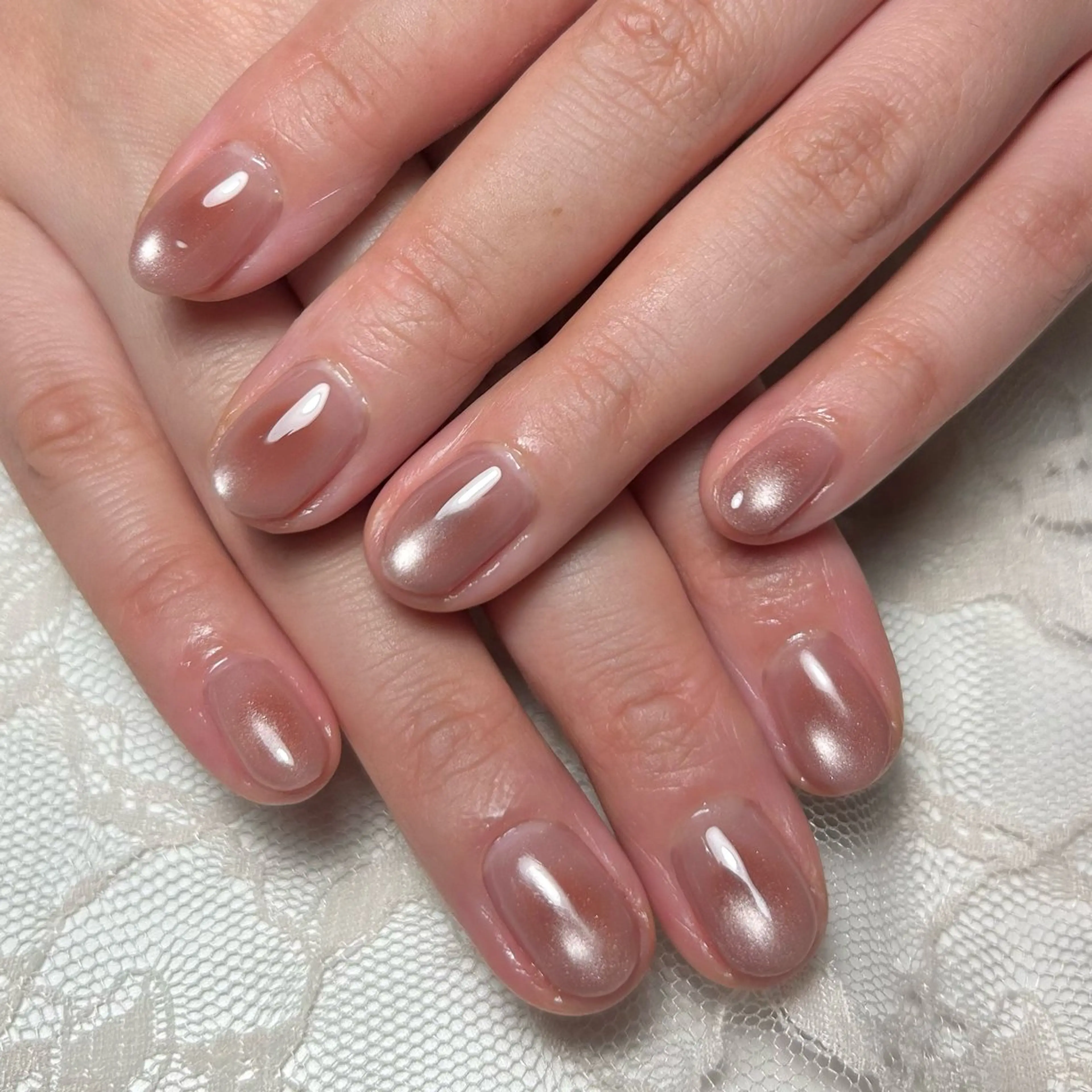 ネイル ブラウン チークネイル オレンジ ピンク ハンドネイル Lily nail所属・Lily nailのネイルデザイン