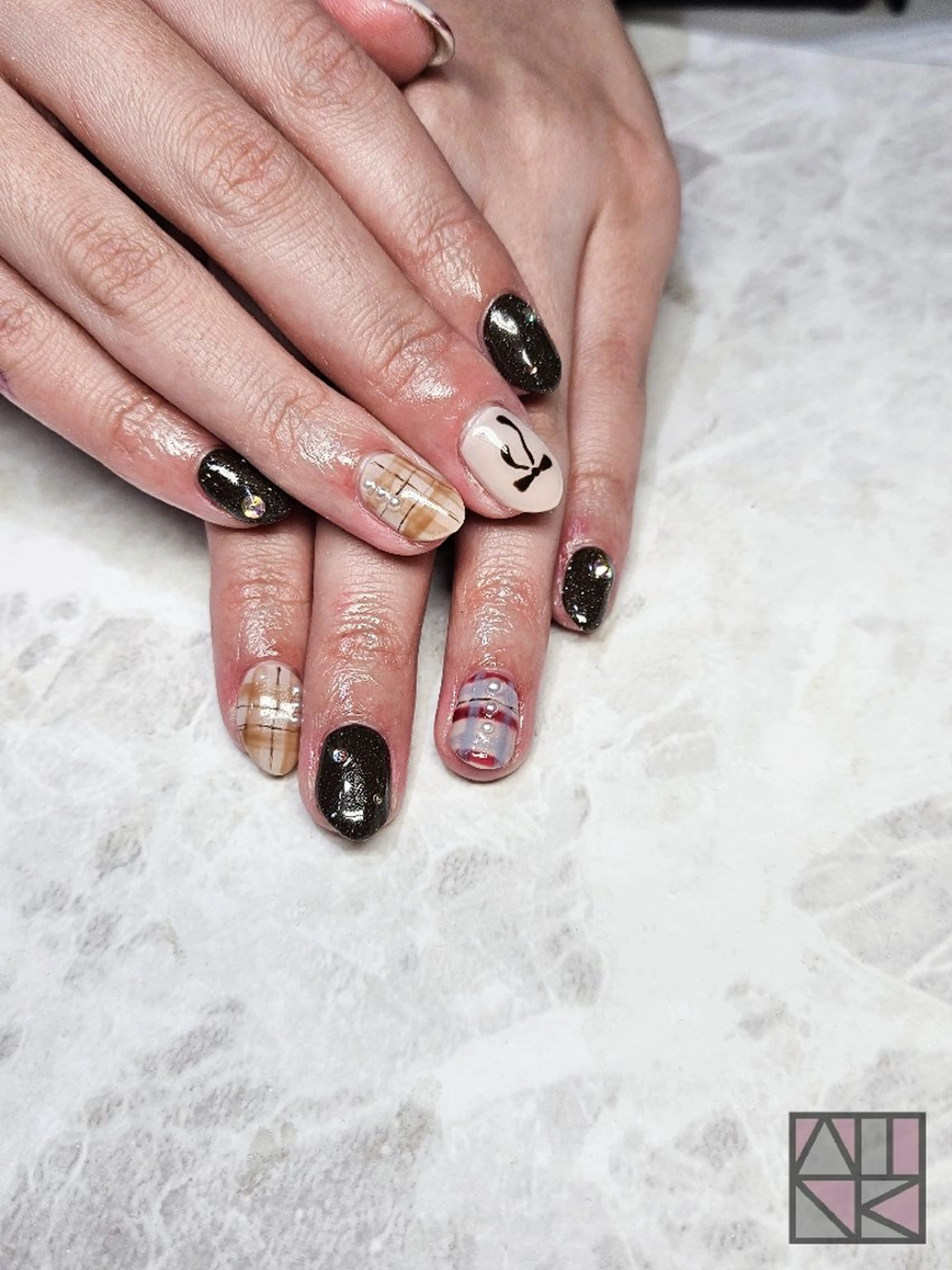 ネイル ハンドネイル WINK所属・吉澤 響香のネイルデザイン