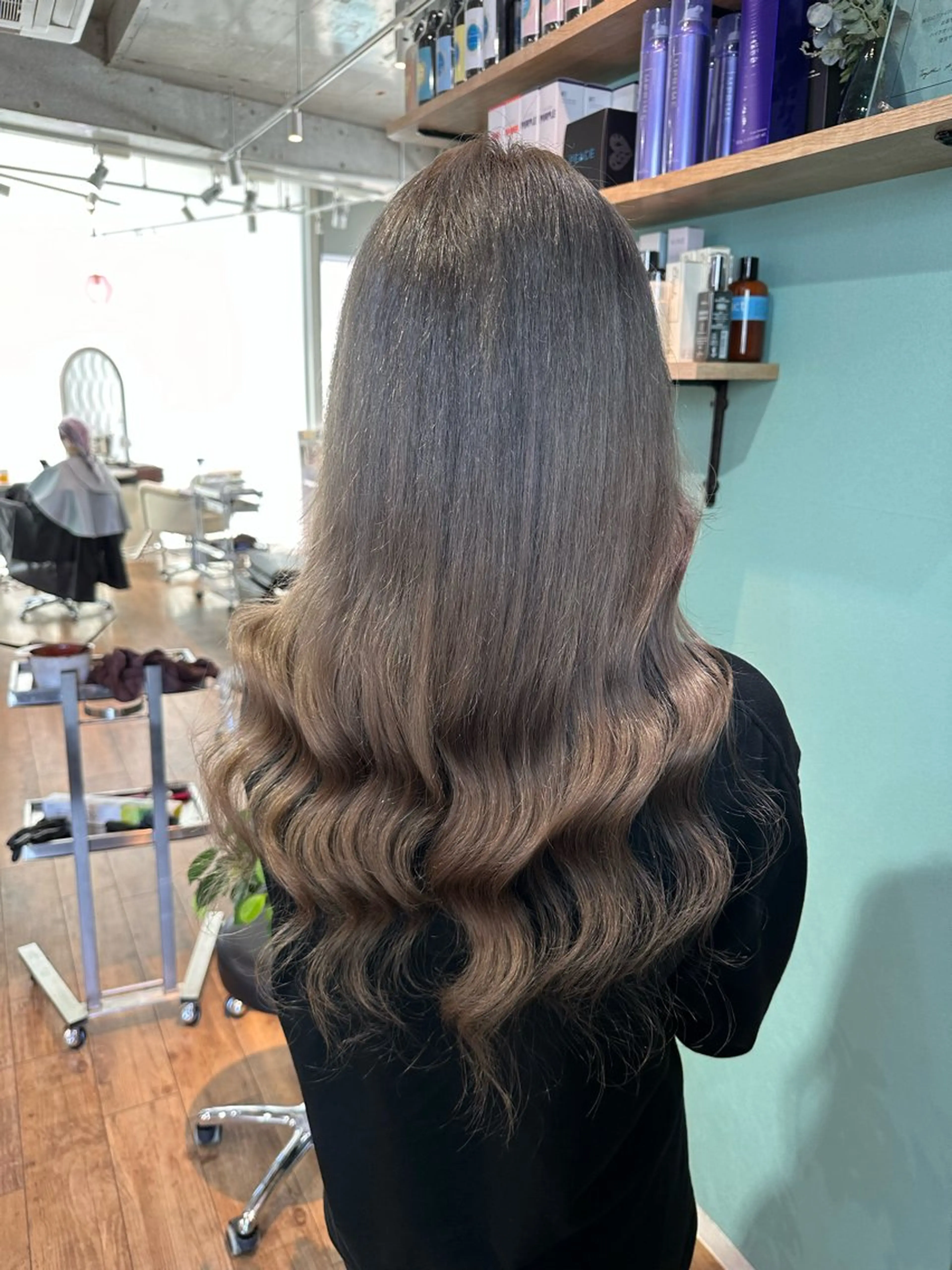 ロング カラー プルエクステ ベージュカラー ブリーチ ケアブリーチ エクステ ヘアカラー エクステ 🧸プルエクステ❤︎ ネイルKAO🧸のヘアスタイル