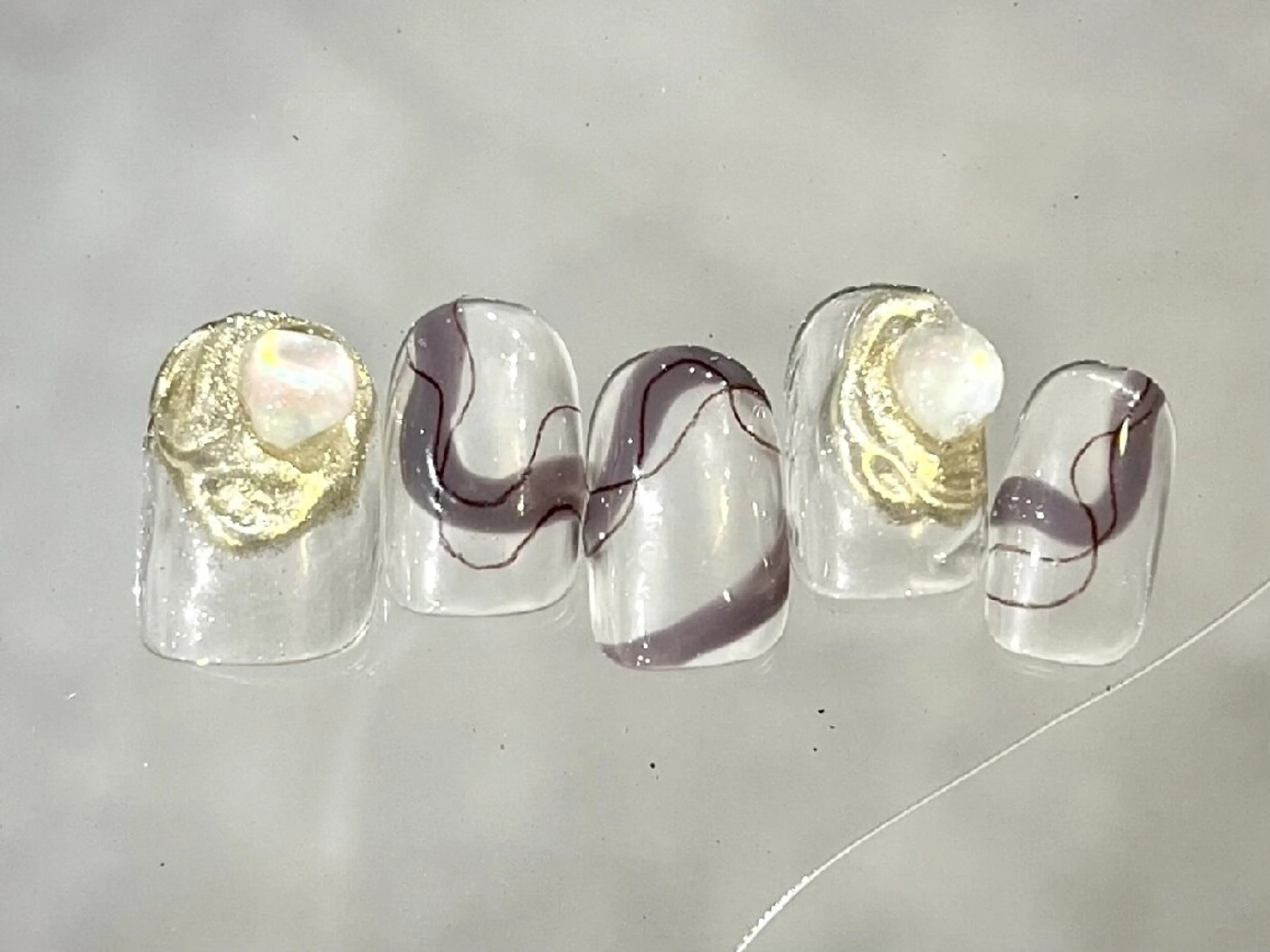 ネイル アートネイル ニュアンスネイル CLEMORE NAIL所属・D ioriのネイルデザイン