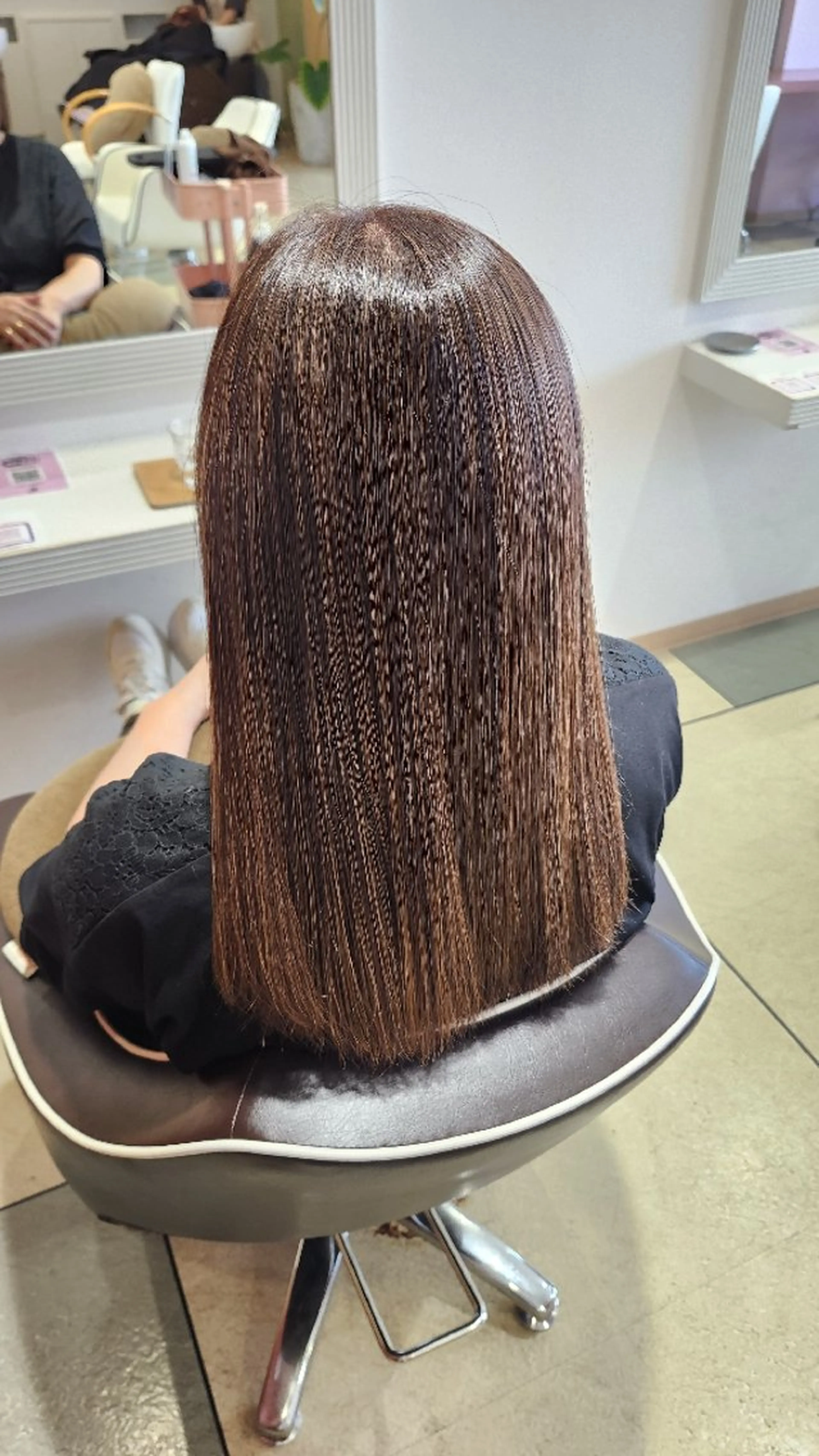 ロング ブリーチ 艶カラー🪄莉南のヘアスタイル
