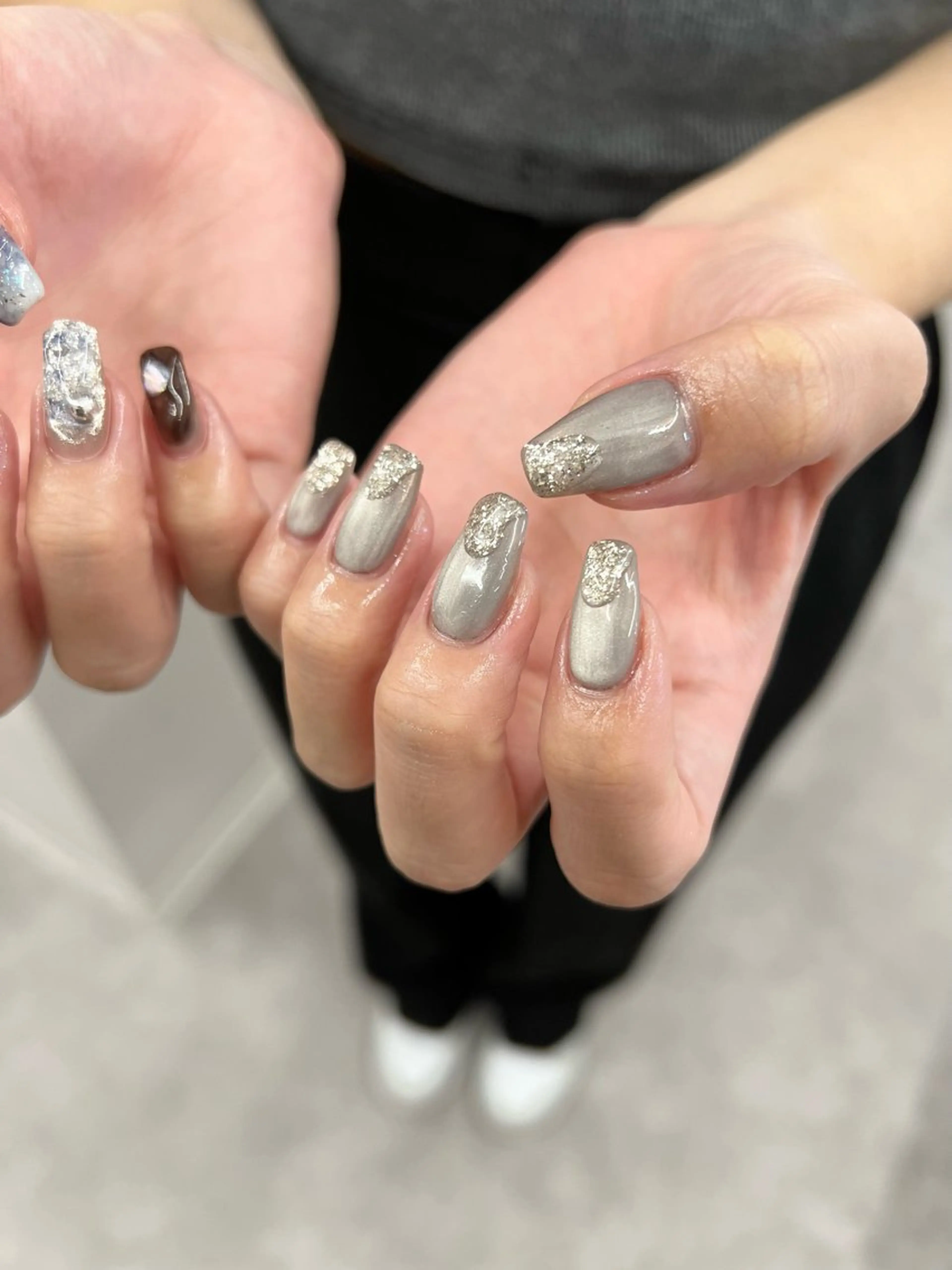 ネイル ジェルネイル 韓国ネイル マグネットネイル ニュアンスネイル パラジェル ハンドネイル ハンドケア Bana_ Nailのネイルデザイン