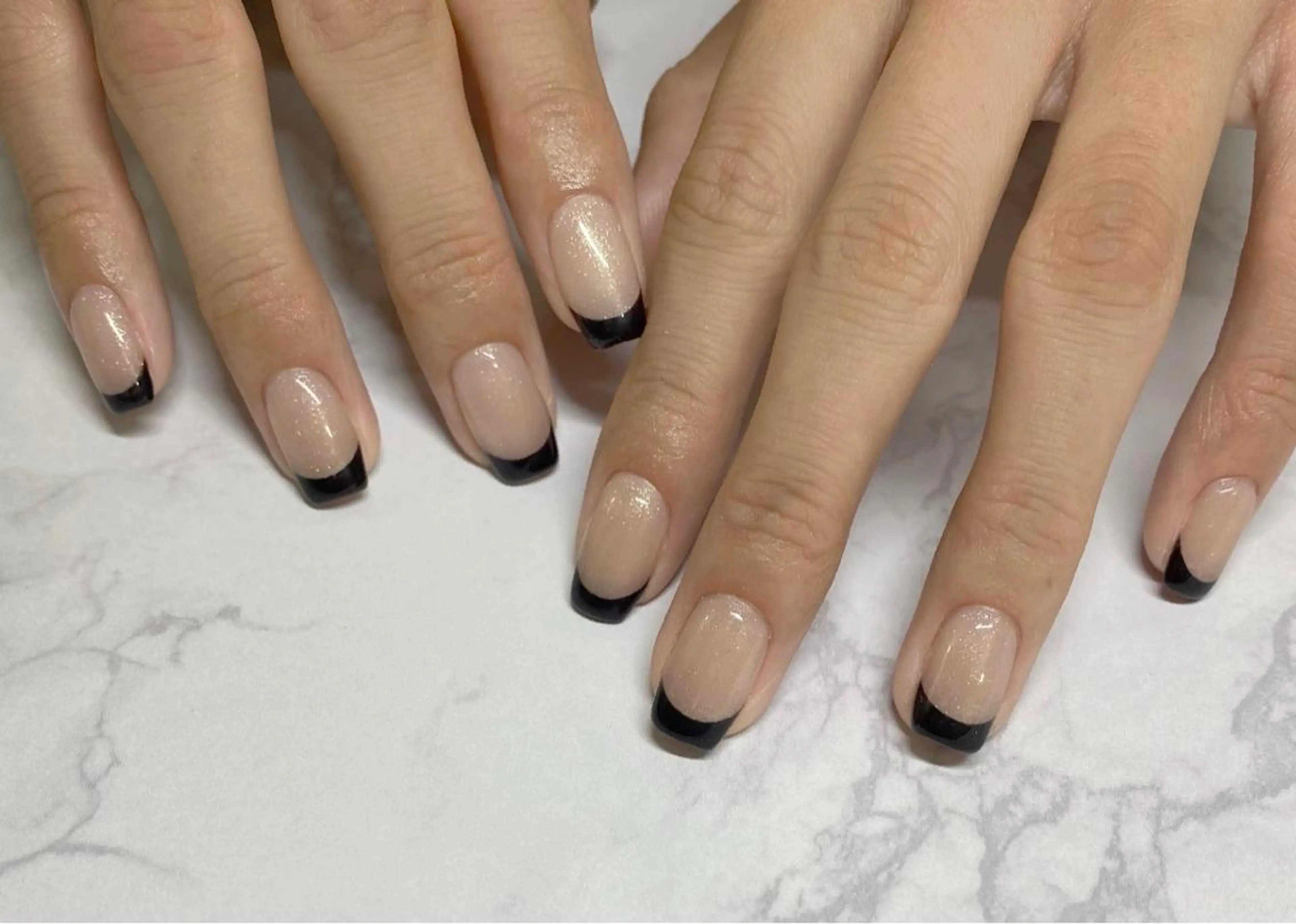 ネイル PEEKABOO京橋 EYE&NAILのネイルデザイン