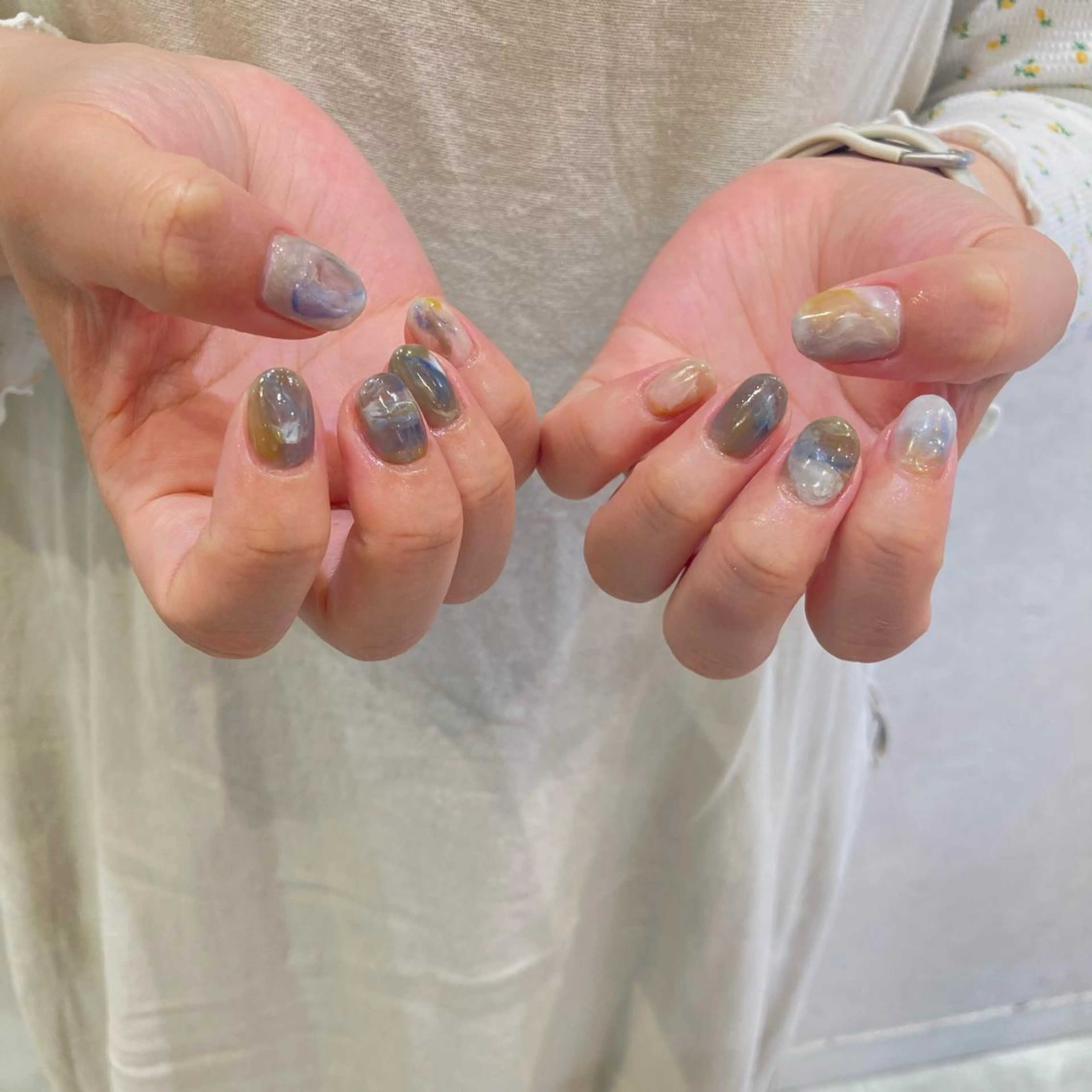 ネイル mano+所属・砂田 はるかのネイルデザイン