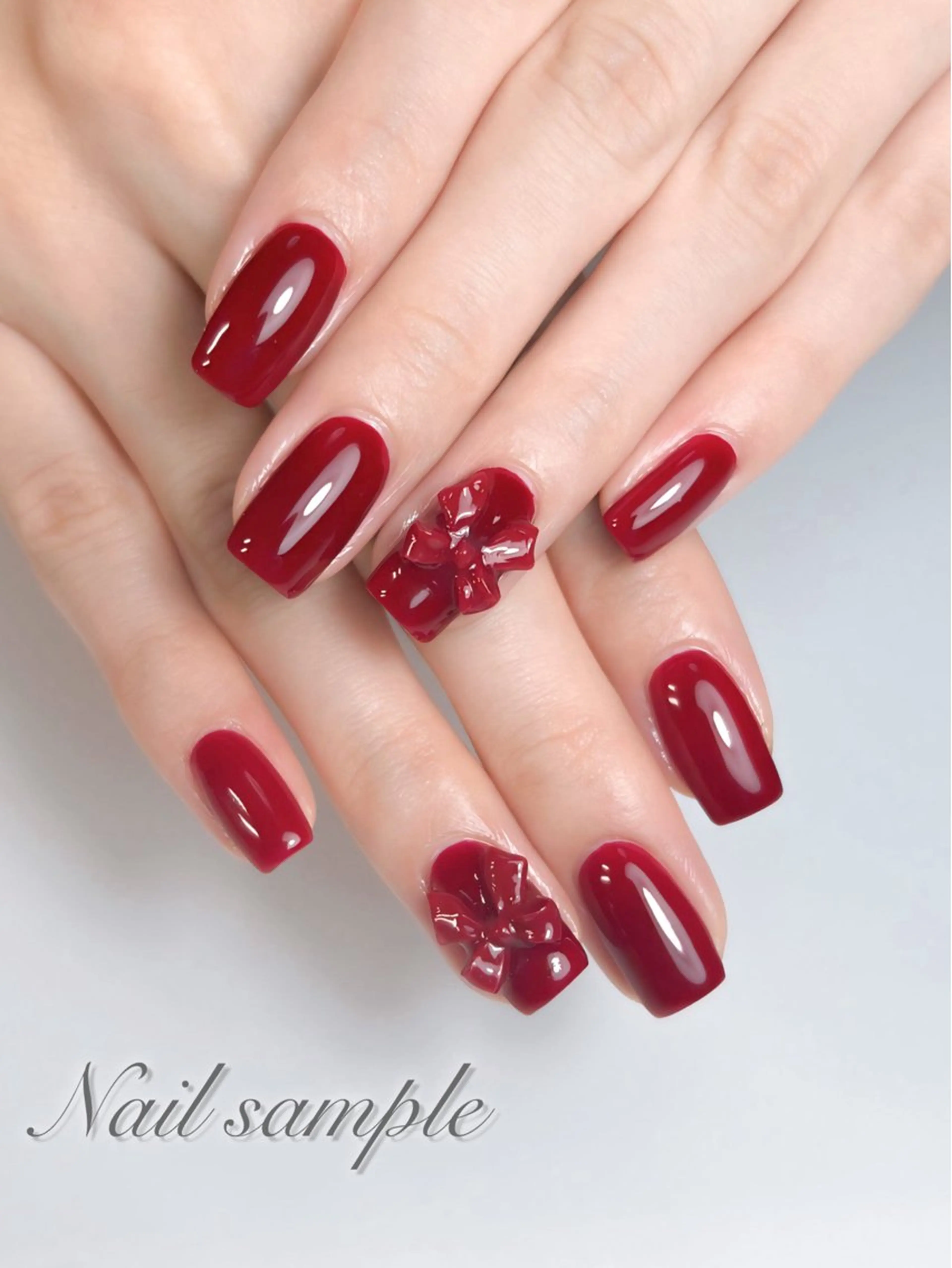 ネイル アートネイル ボルドー オフィスネイル ワンカラーネイル 赤色 ハンドネイル ハンドケア nail shizukaのネイルデザイン