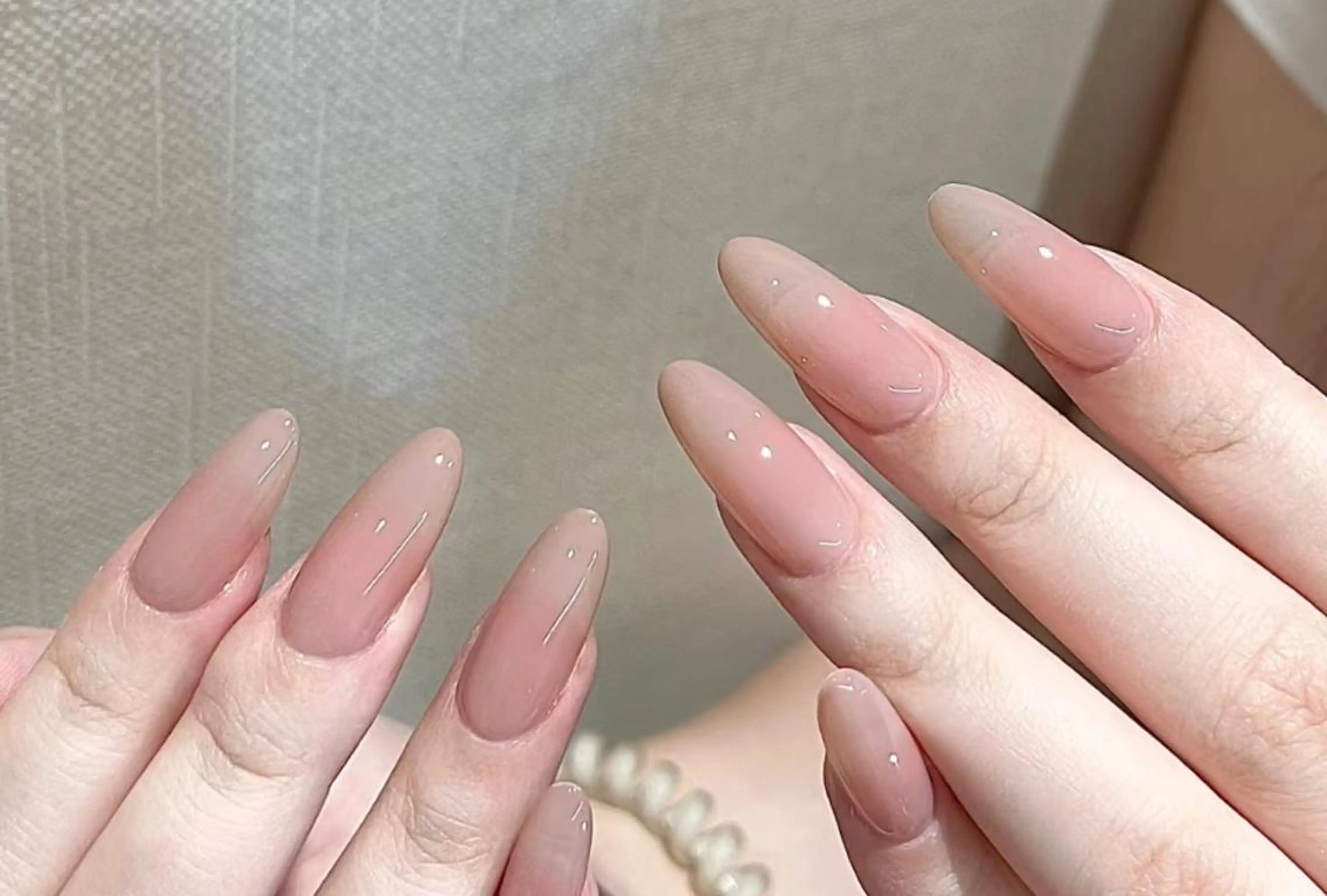 ネイル ハンドネイル エ リのネイルデザイン