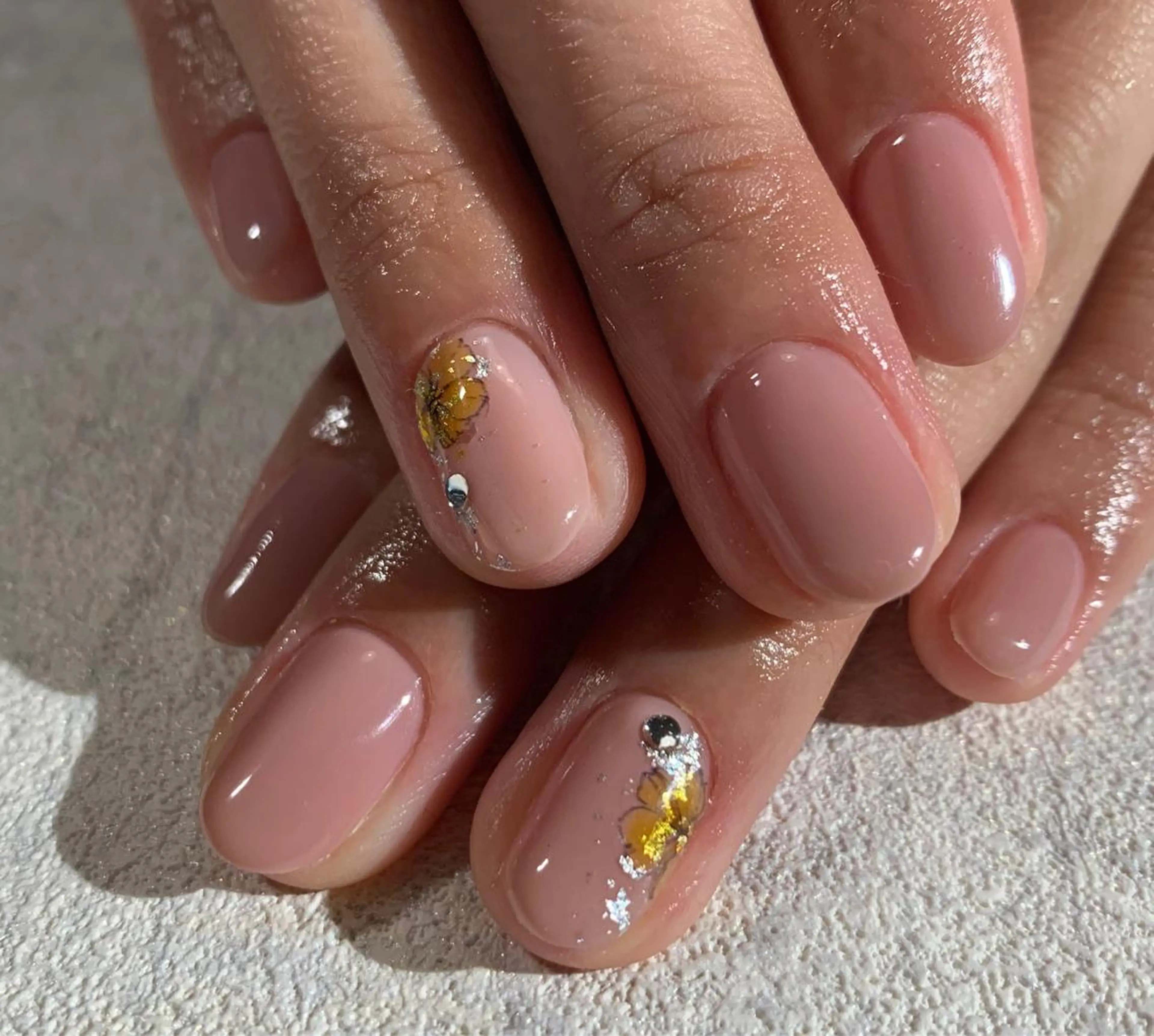 ネイル アートネイル フラワーネイル Kanal Kanaのエステ・リラクイメージ