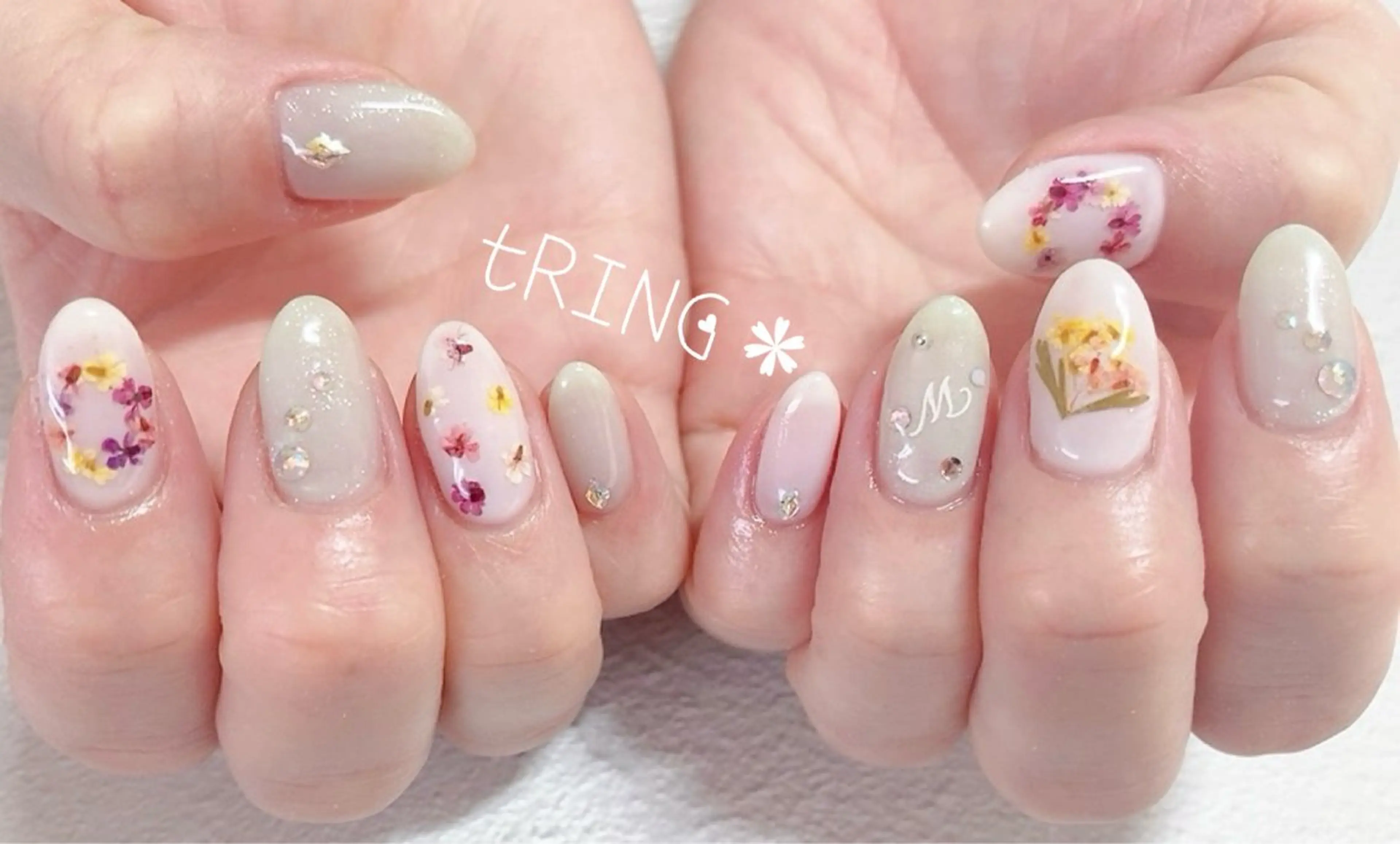 ネイル ハンドネイル tRING＊ しいの木台のネイルデザイン