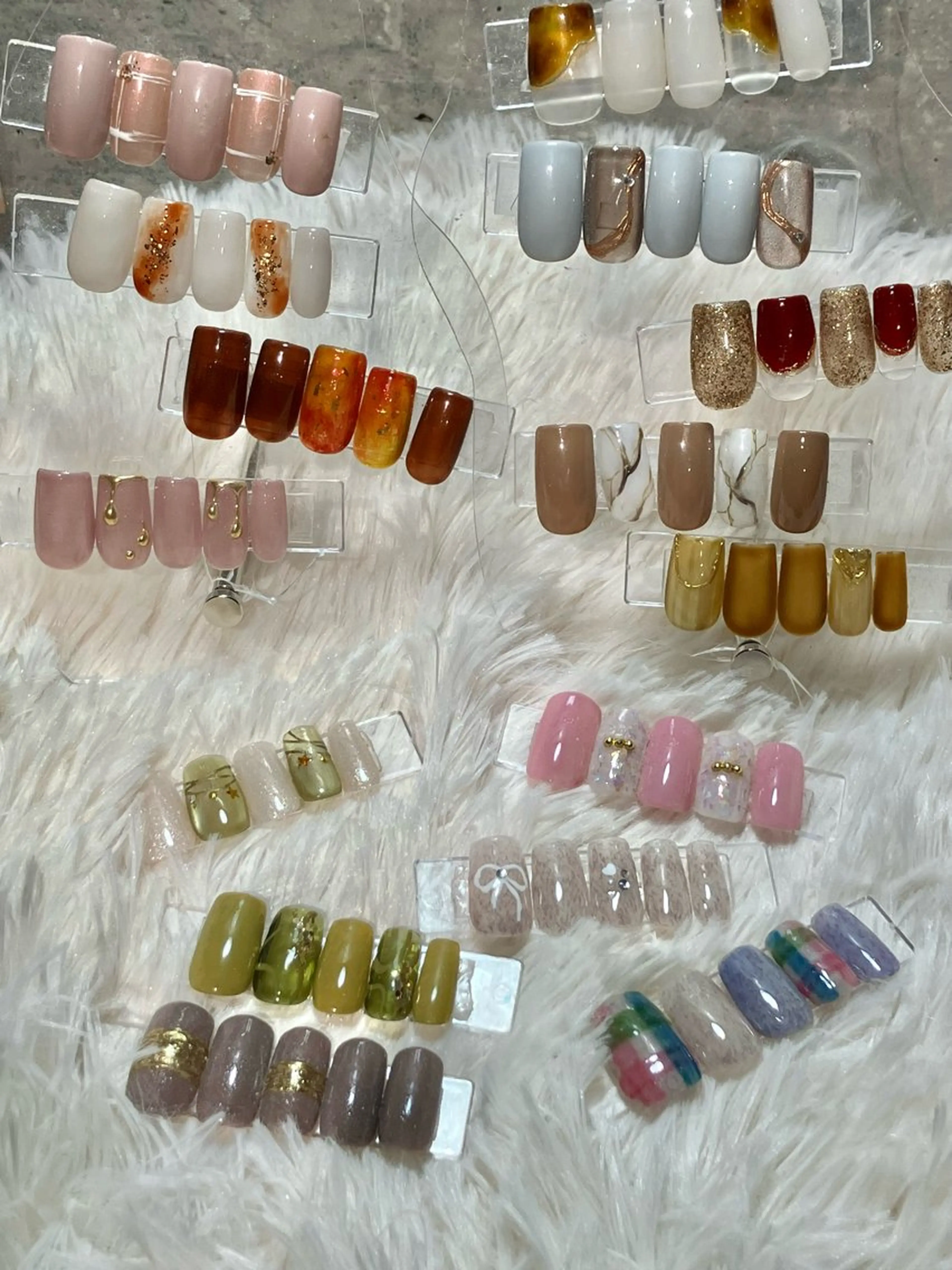 ネイル ハンドネイル OAKたまプラ ANZUのネイルデザイン